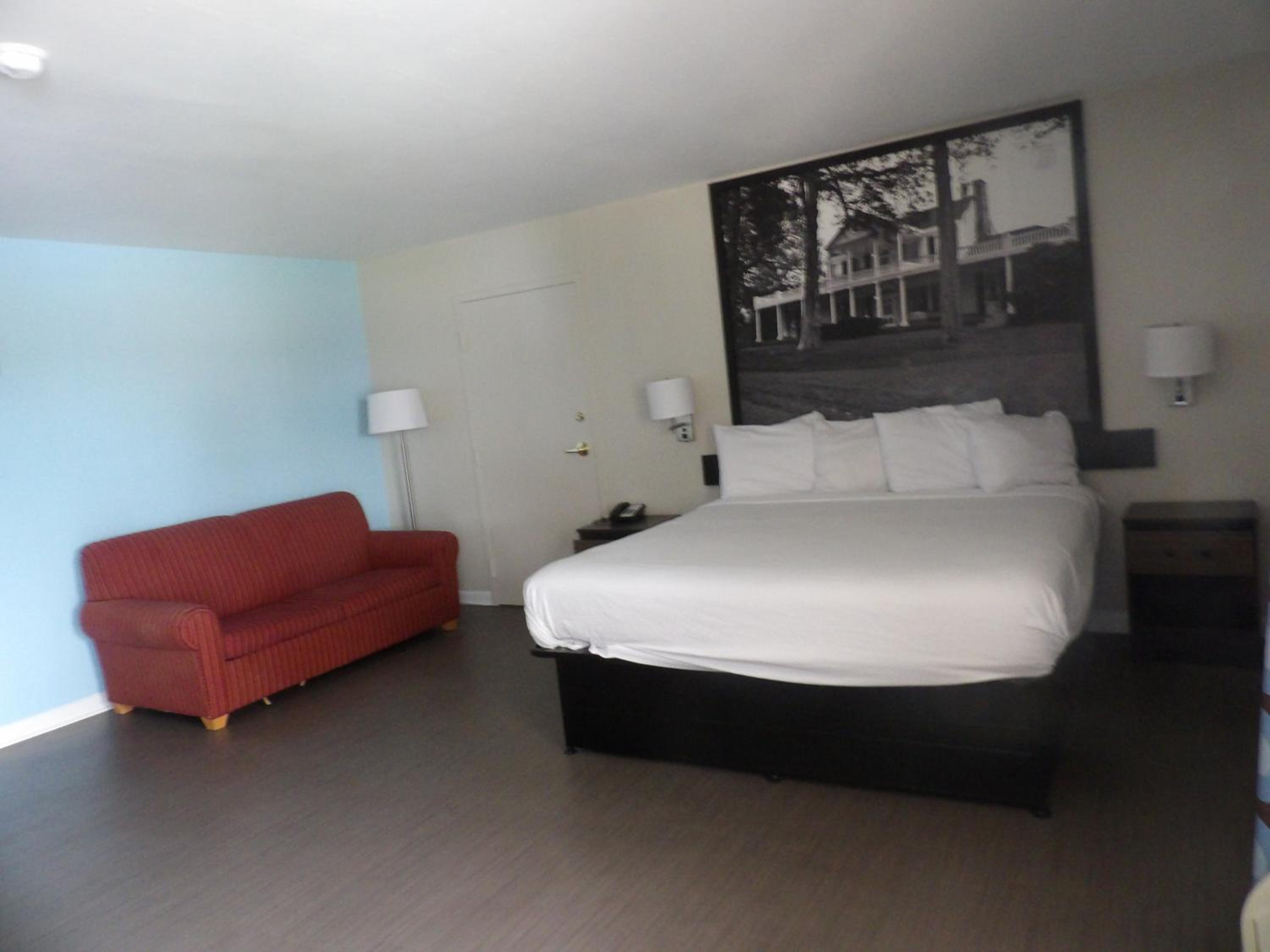 King Studio Suite - Non-Smoking - Photo 9