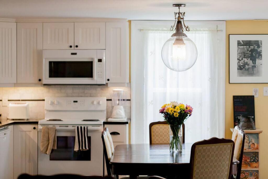 Four-Bedroom House photo 1
