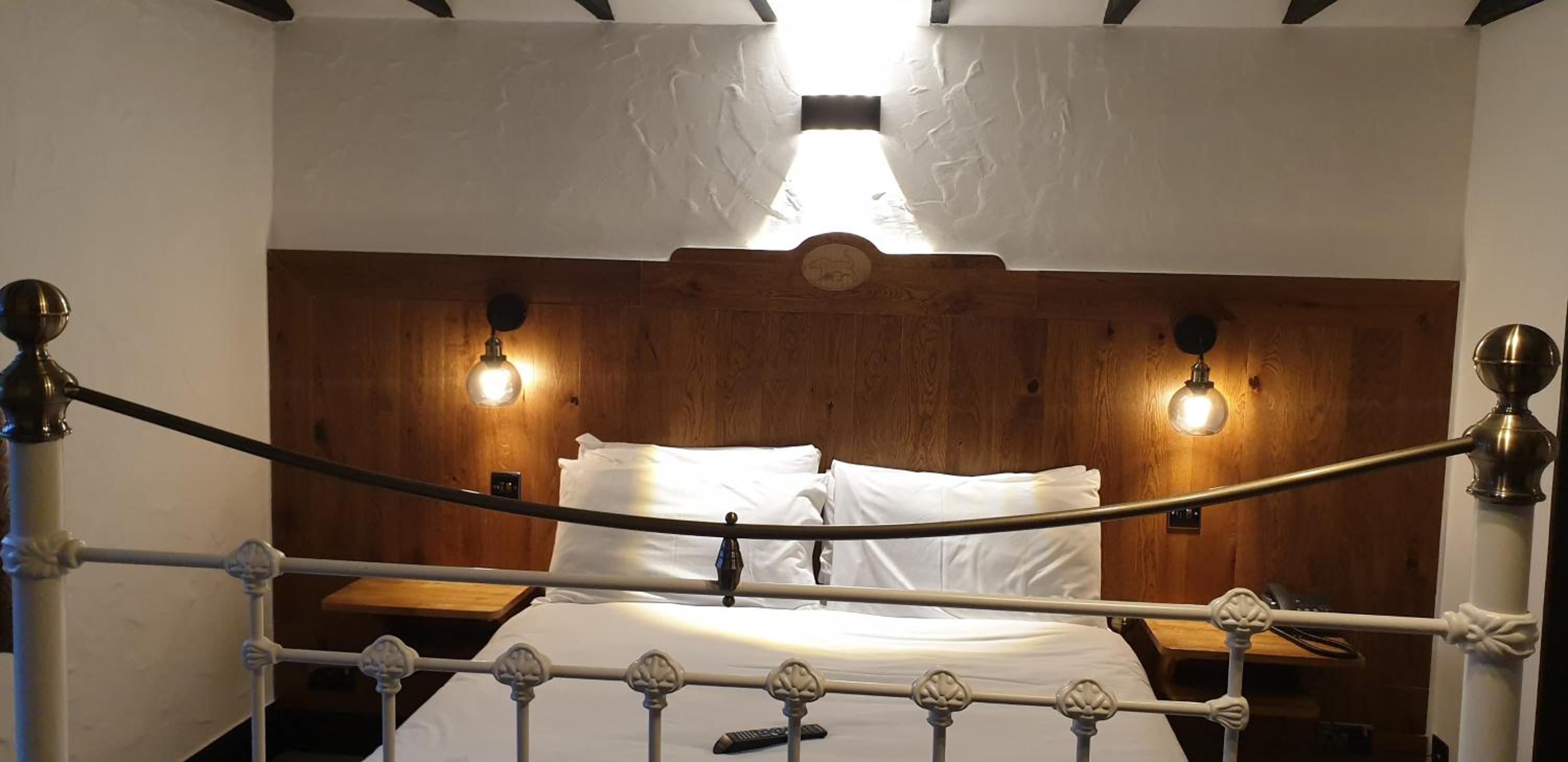 Double Room - Photo 13