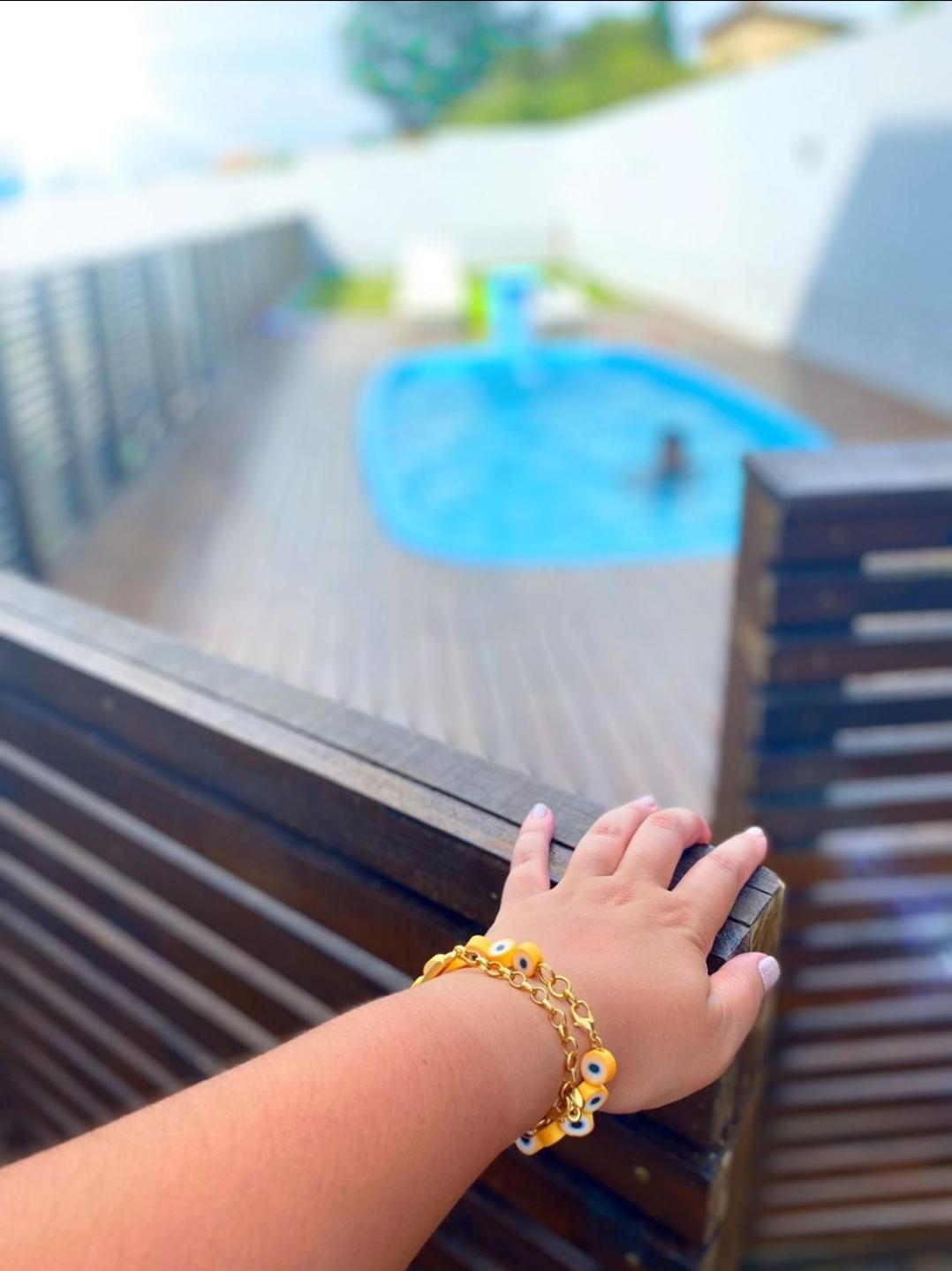 Queen Suite with Pool View photo 3