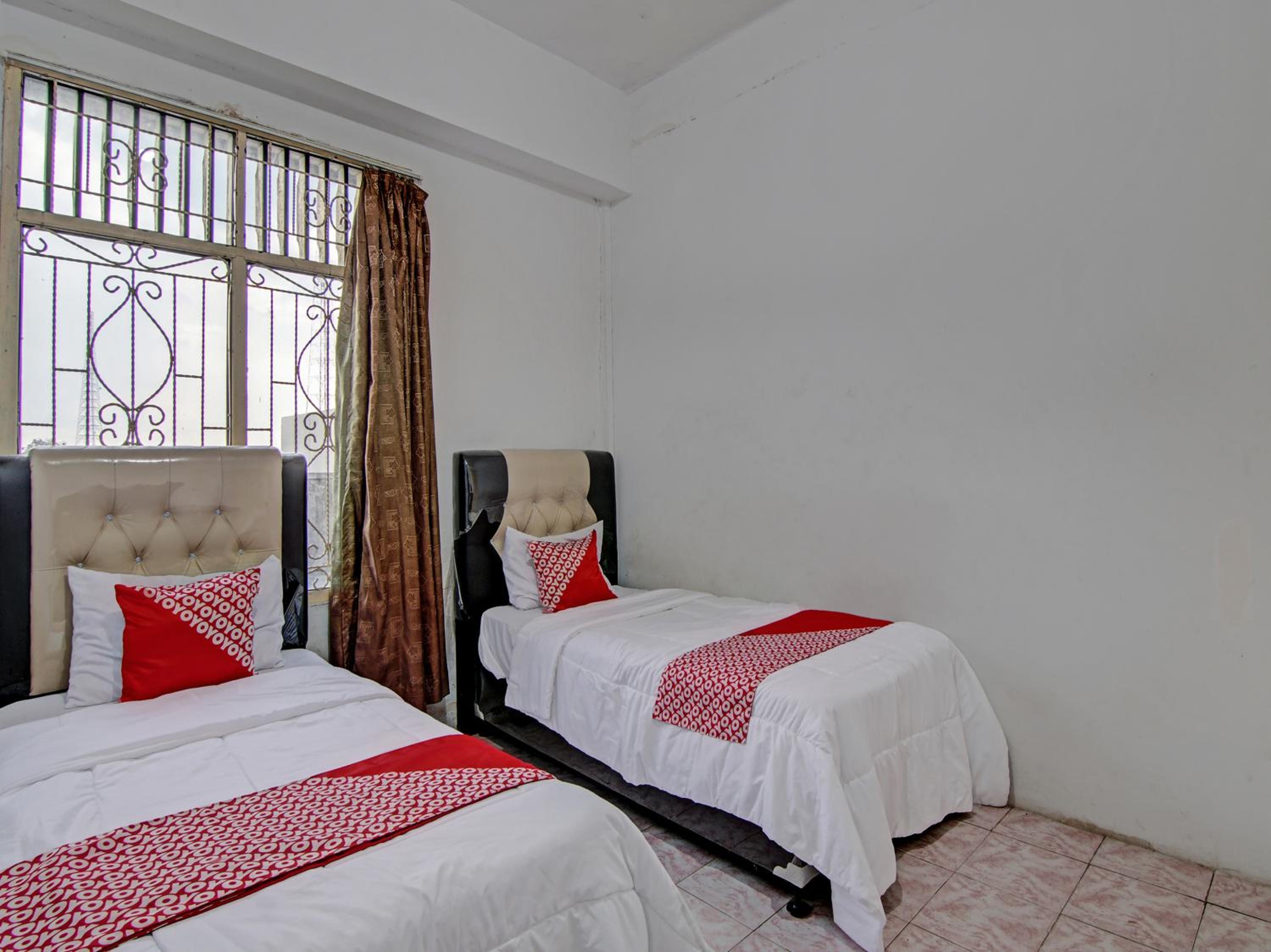 Standard Twin Room photo 3