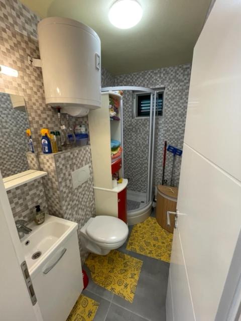 Double or Twin Room photo 2