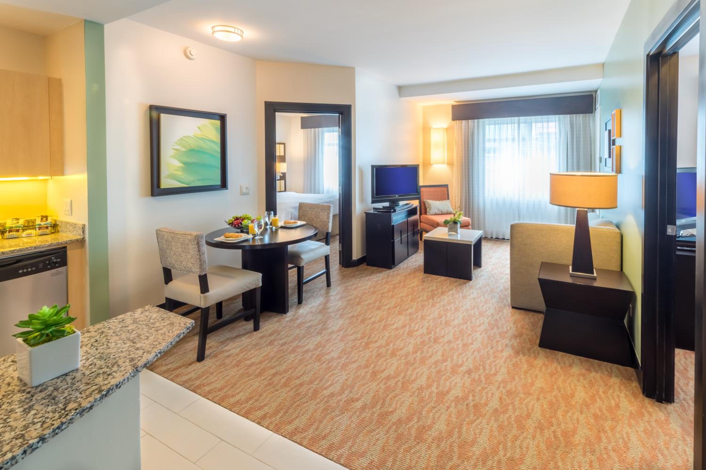 Two-Bedroom Suite with Sofa Bed - Photo 7