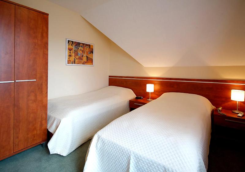 Double Or Twin Room photo 3