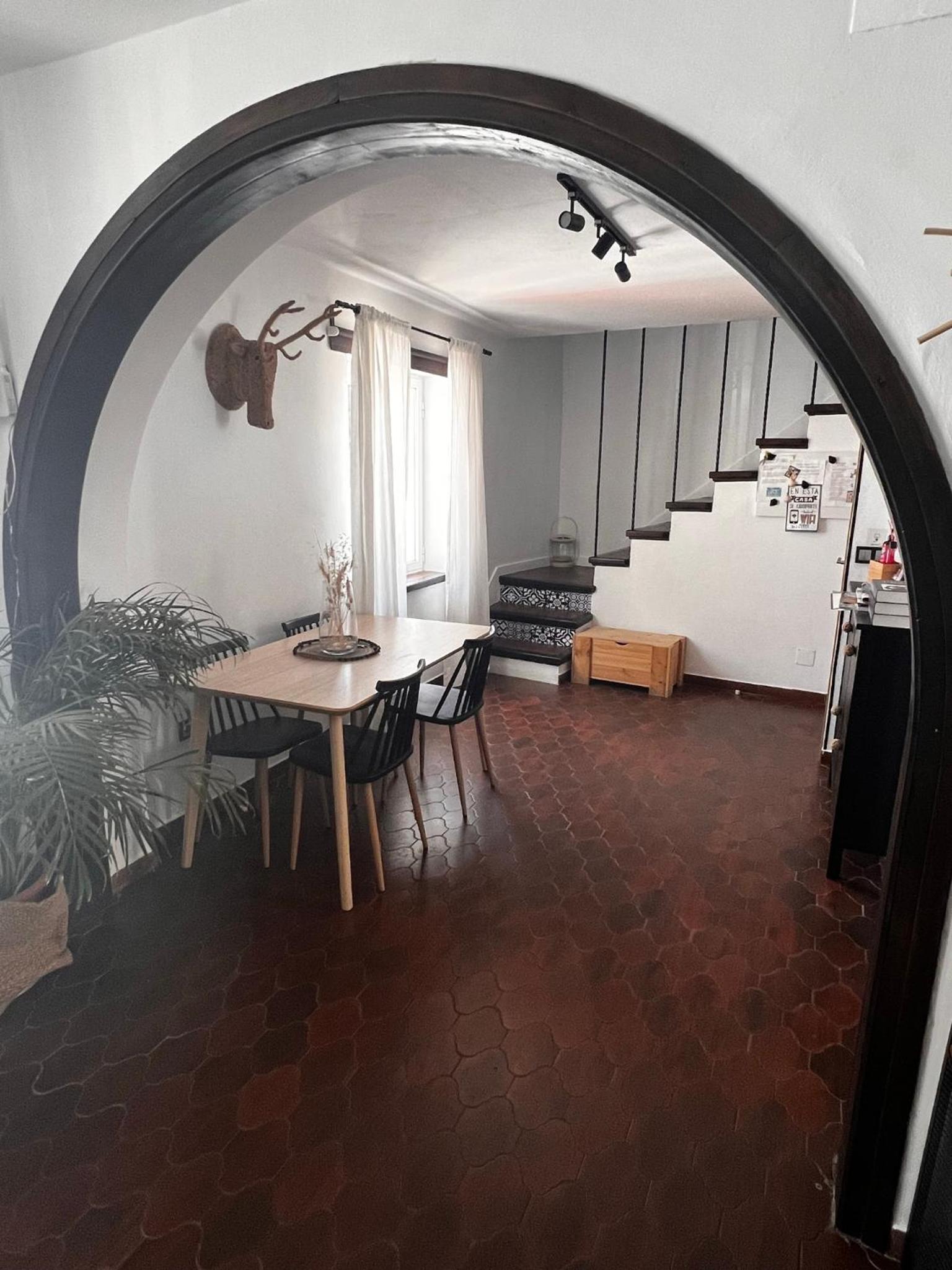 Three-Bedroom House - Photo 14