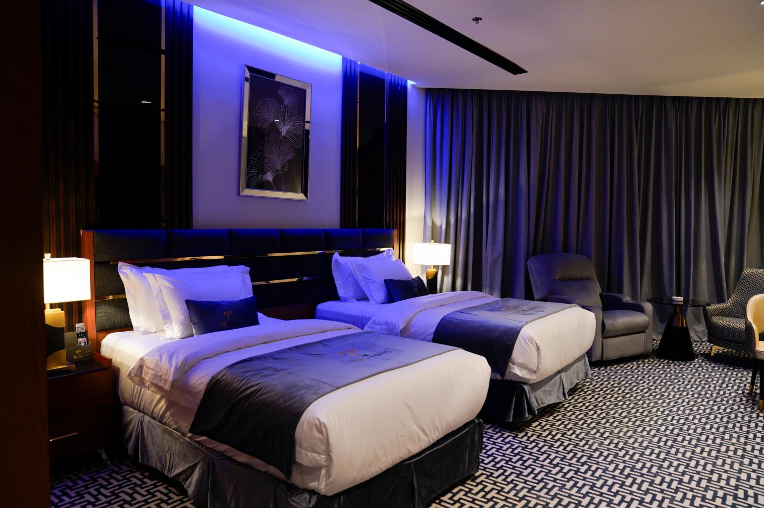 Deluxe Twin Room - Photo 1