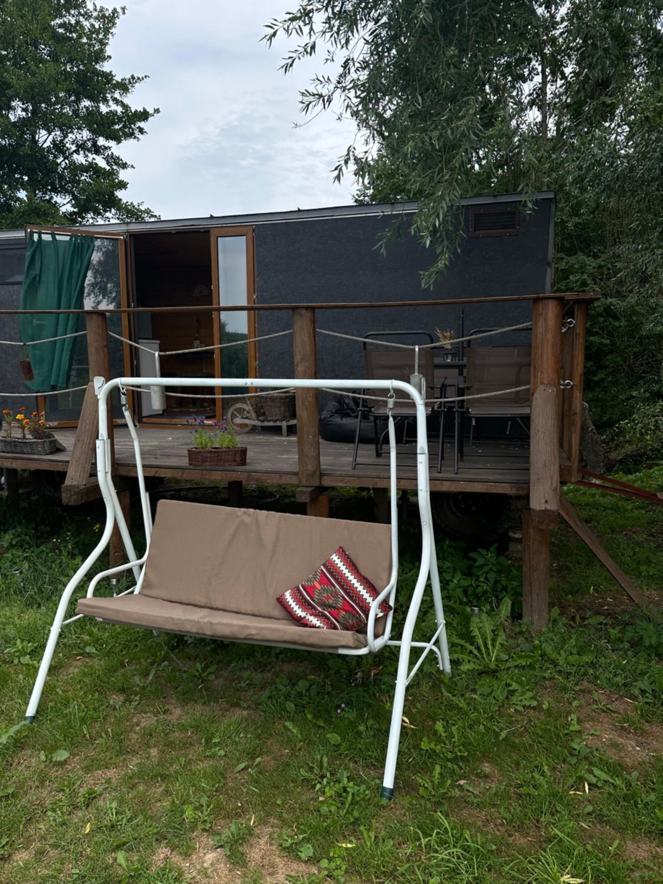 Mobile Home photo 1