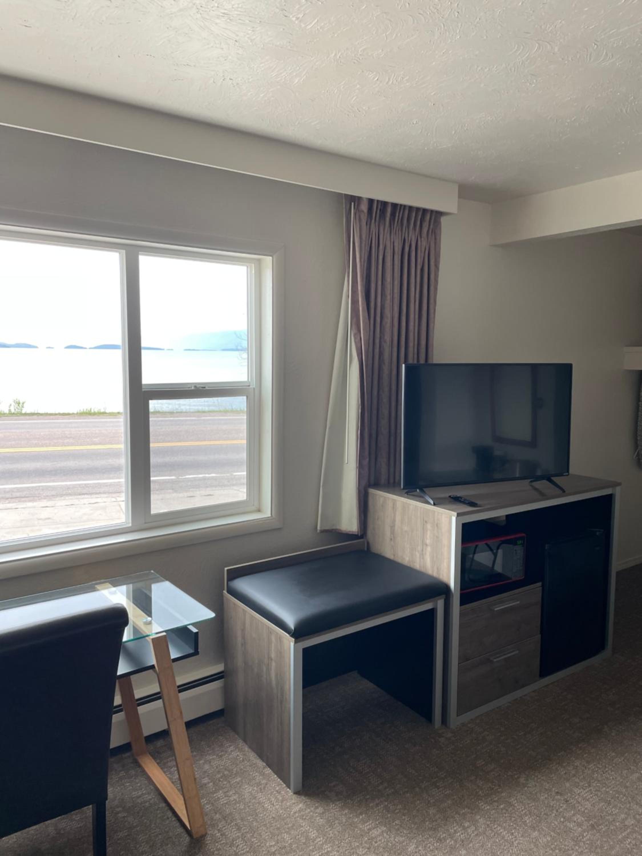 Interior King with Lake View - Photo 4