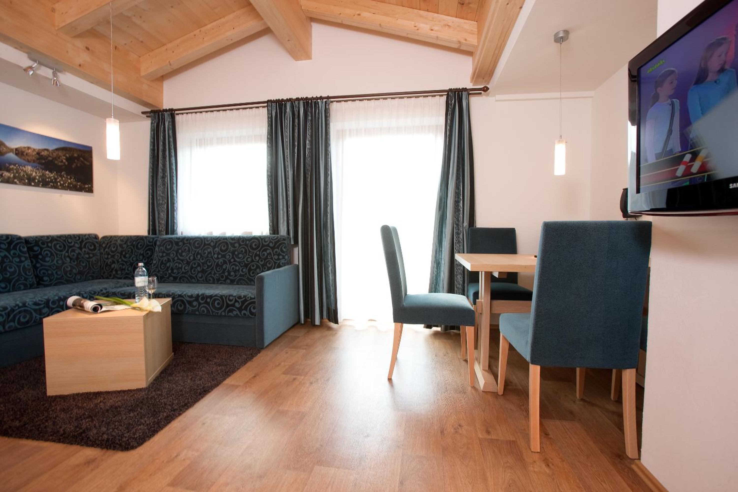 Superior Apartment photo 3