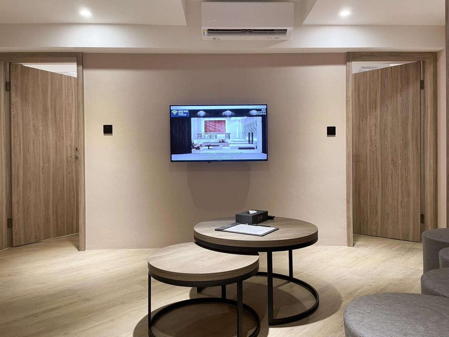 Two-Bedroom Suite - Photo 1