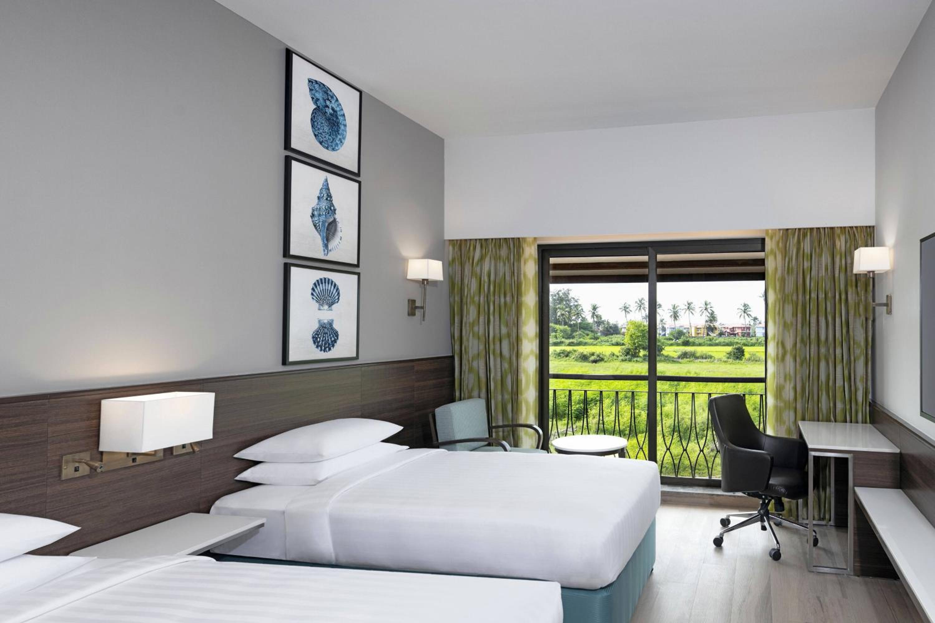 Fairfield Deluxe Twin Room - Complimentary evening high tea on day of  arrival between 4.30 PM and 6.30 PM (validity 30th Sep, 2026) - Beer on Arrival - Photo 2
