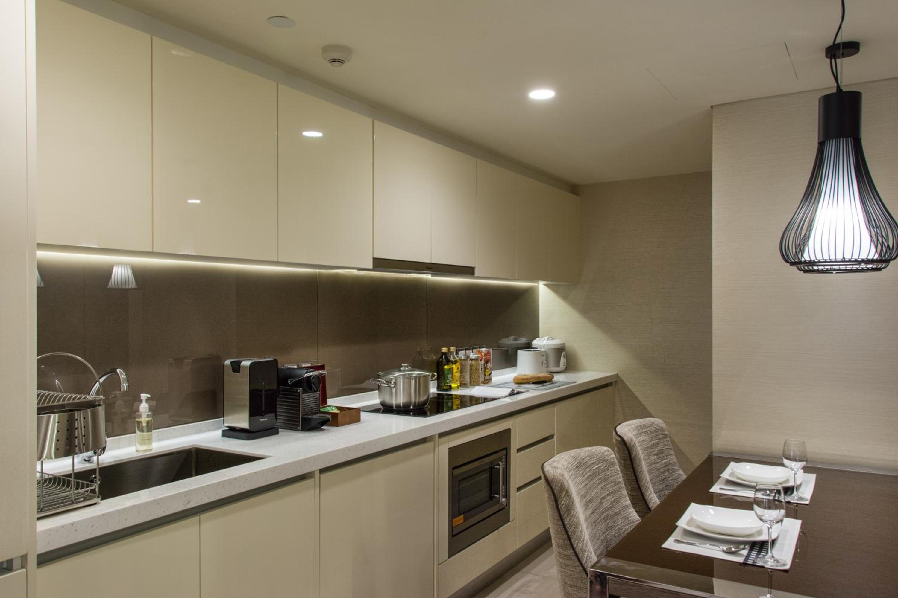 One-Bedroom Executive