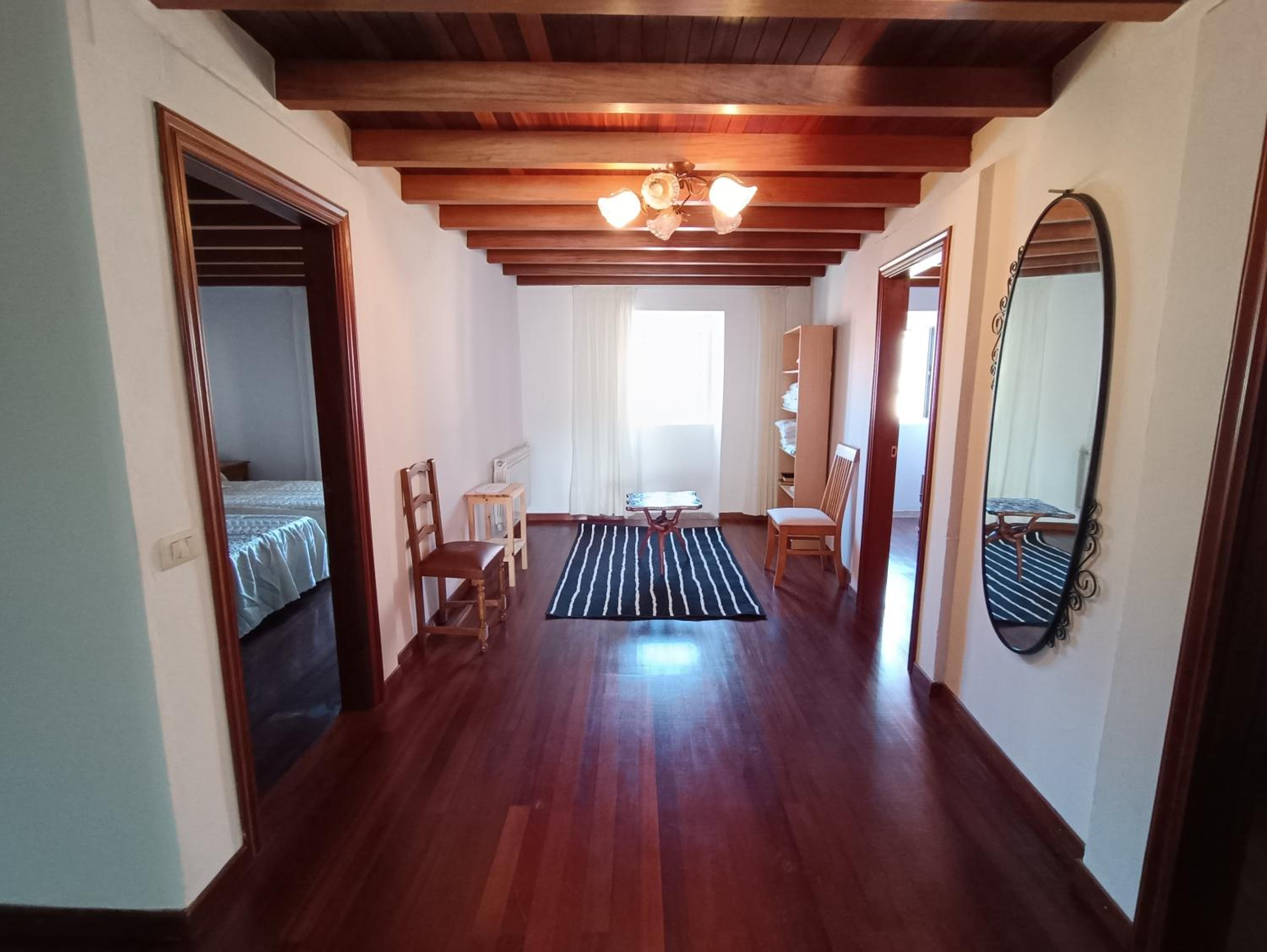Casa de cinco habitaciones