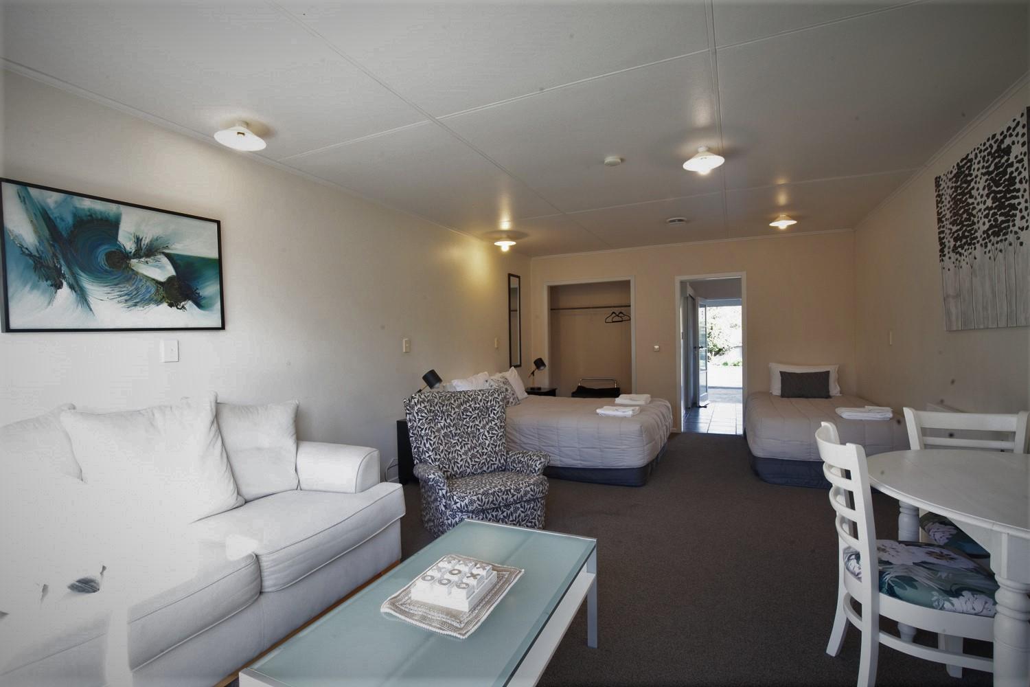 Studio Apartment