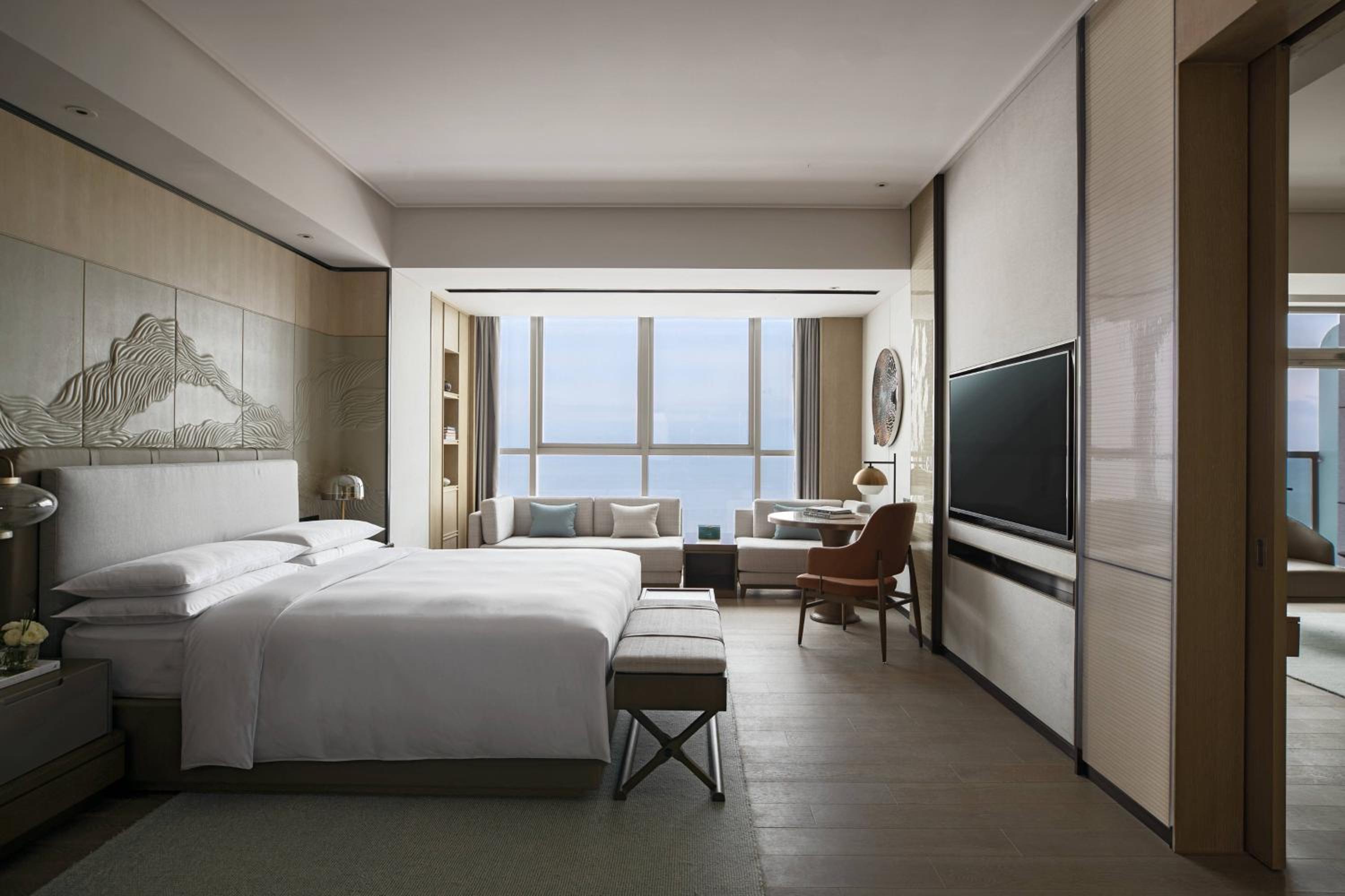 Ocean View Executive Suite With Balcony - Photo 7