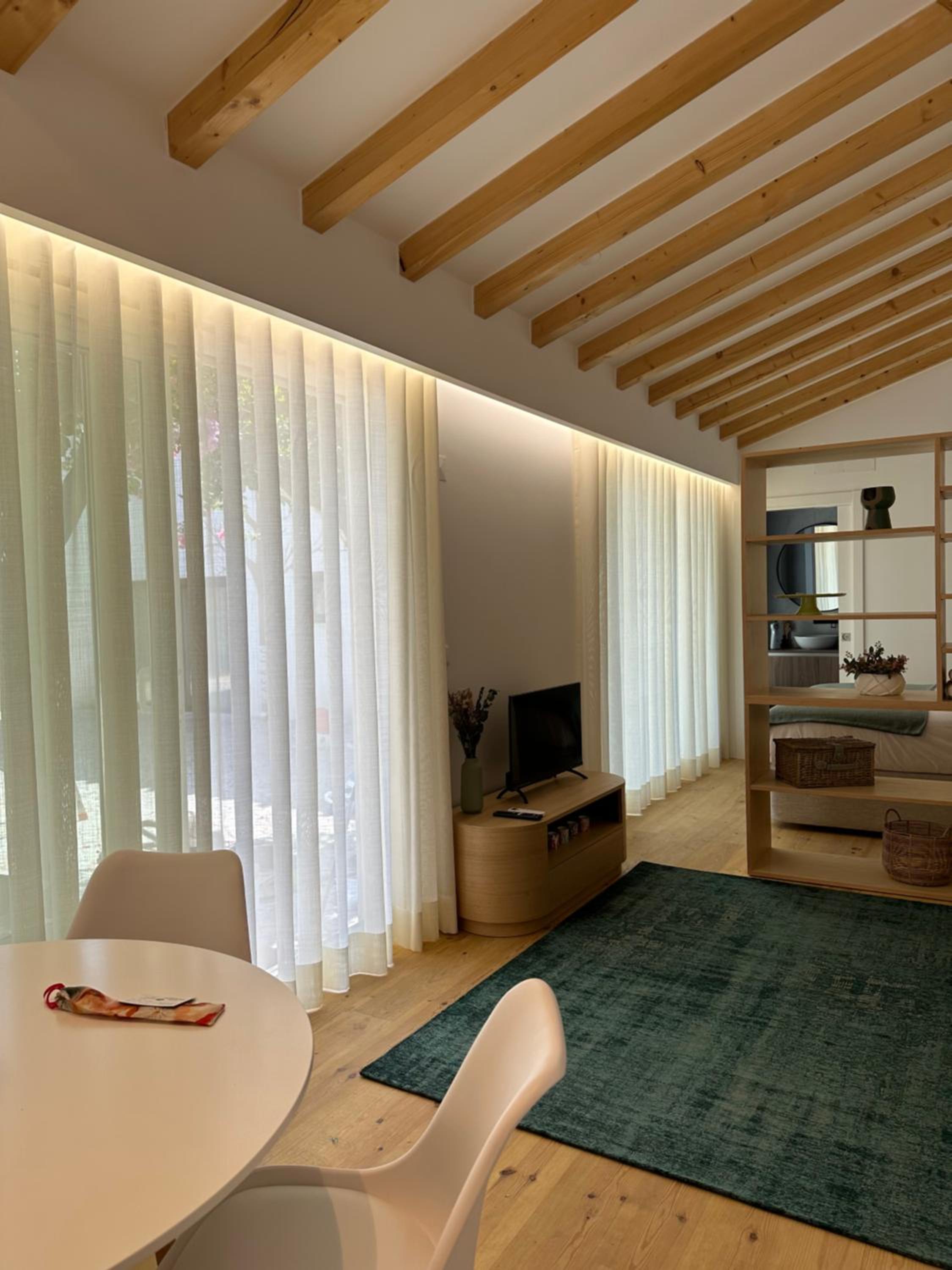 One-Bedroom House photo 2
