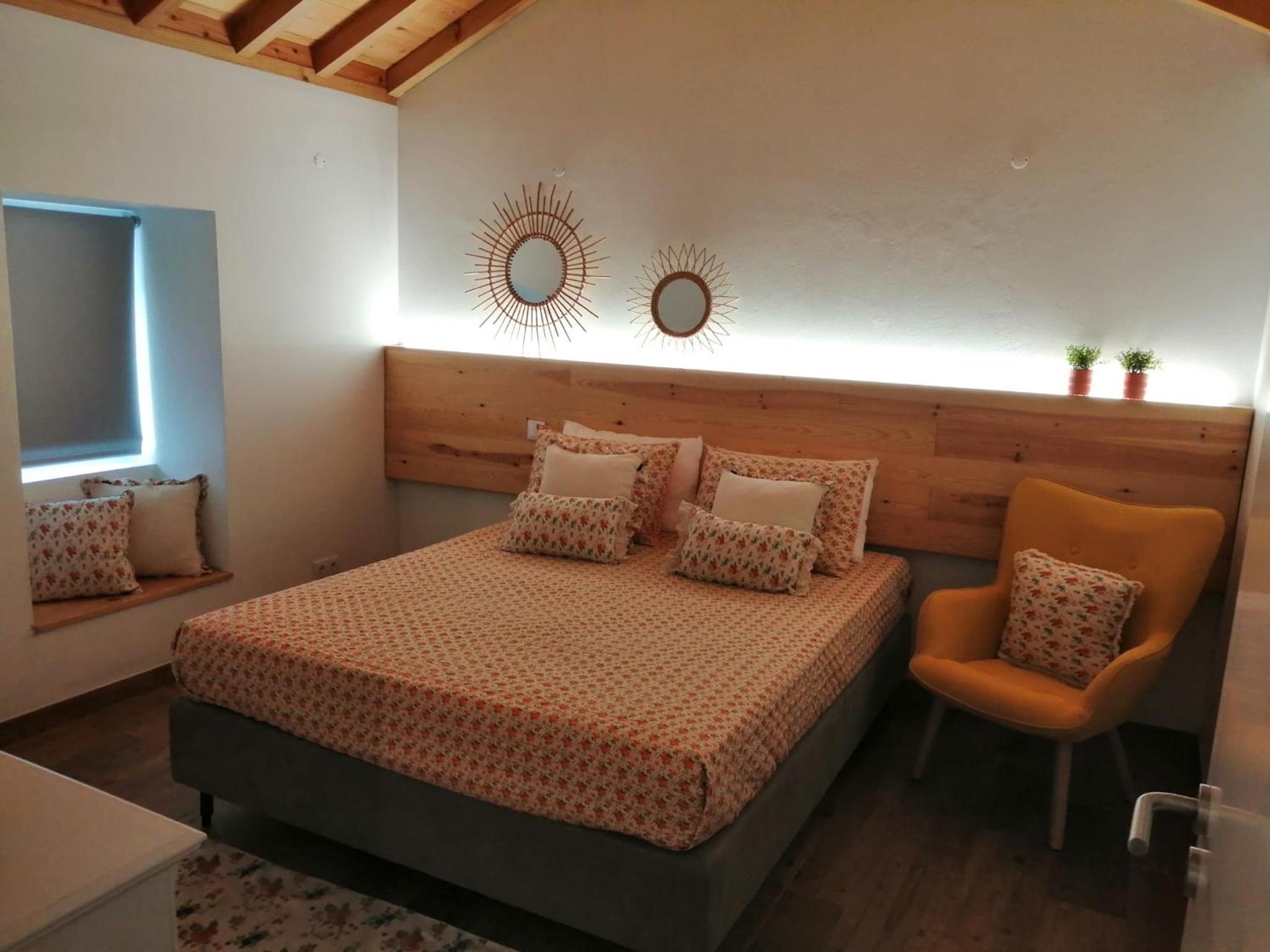 One-Bedroom House photo 1