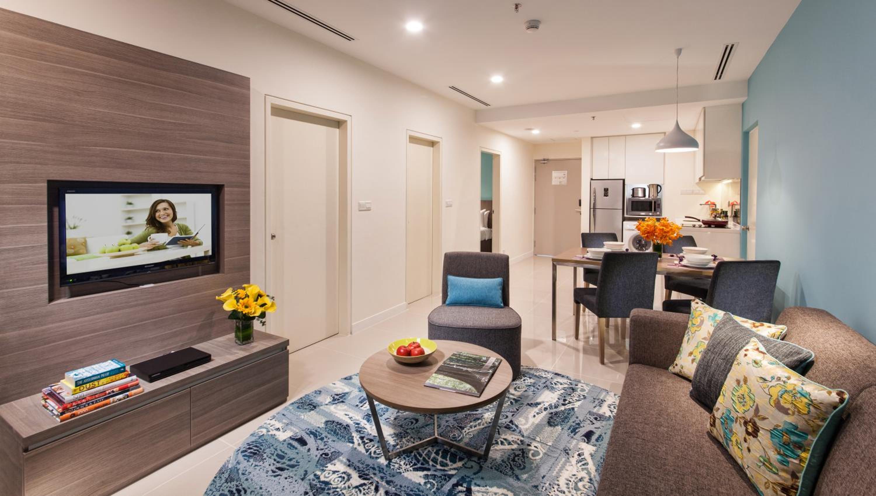 Executive Two-Bedroom photo 2