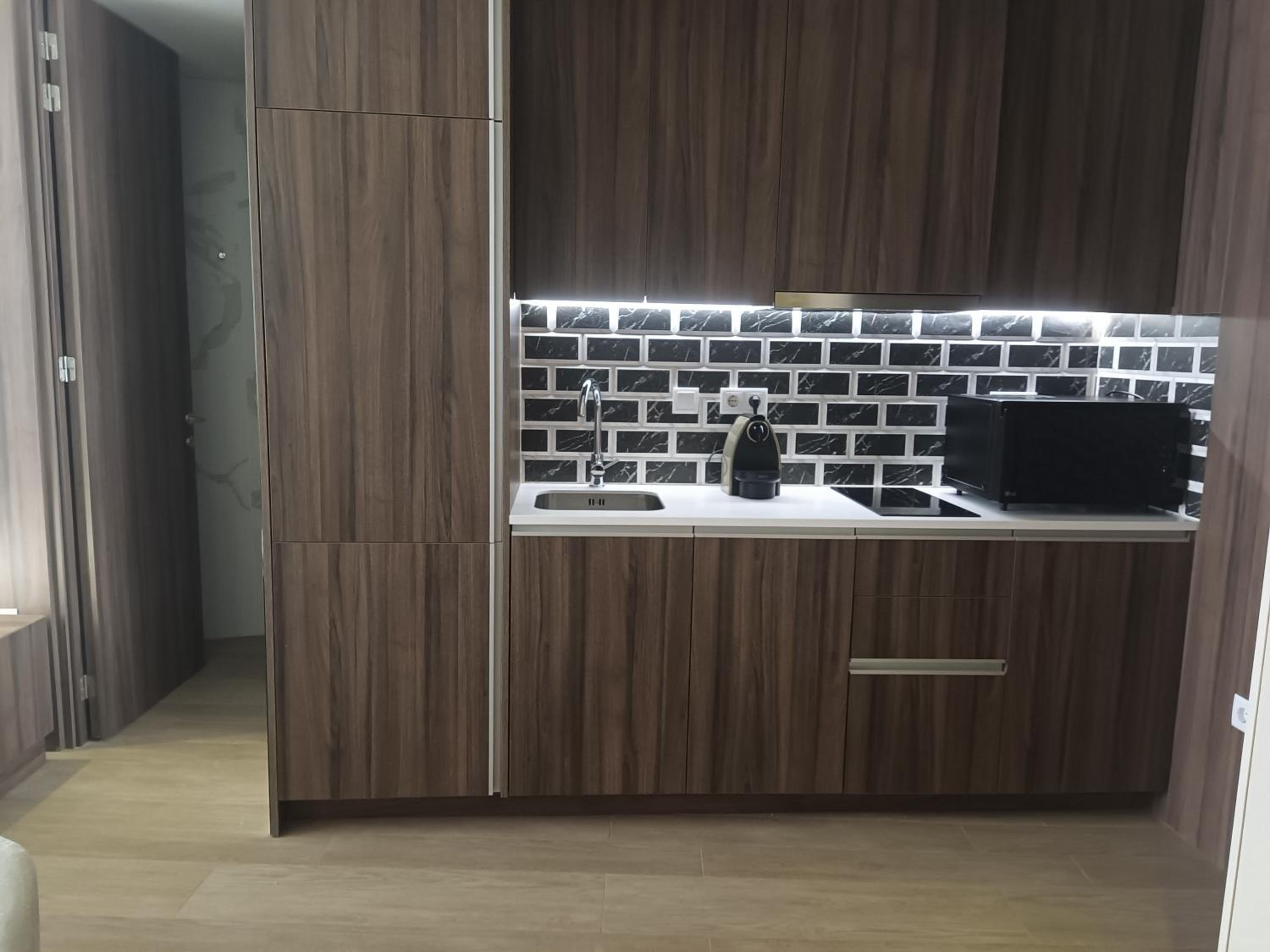 Studio Apartment - Photo 6