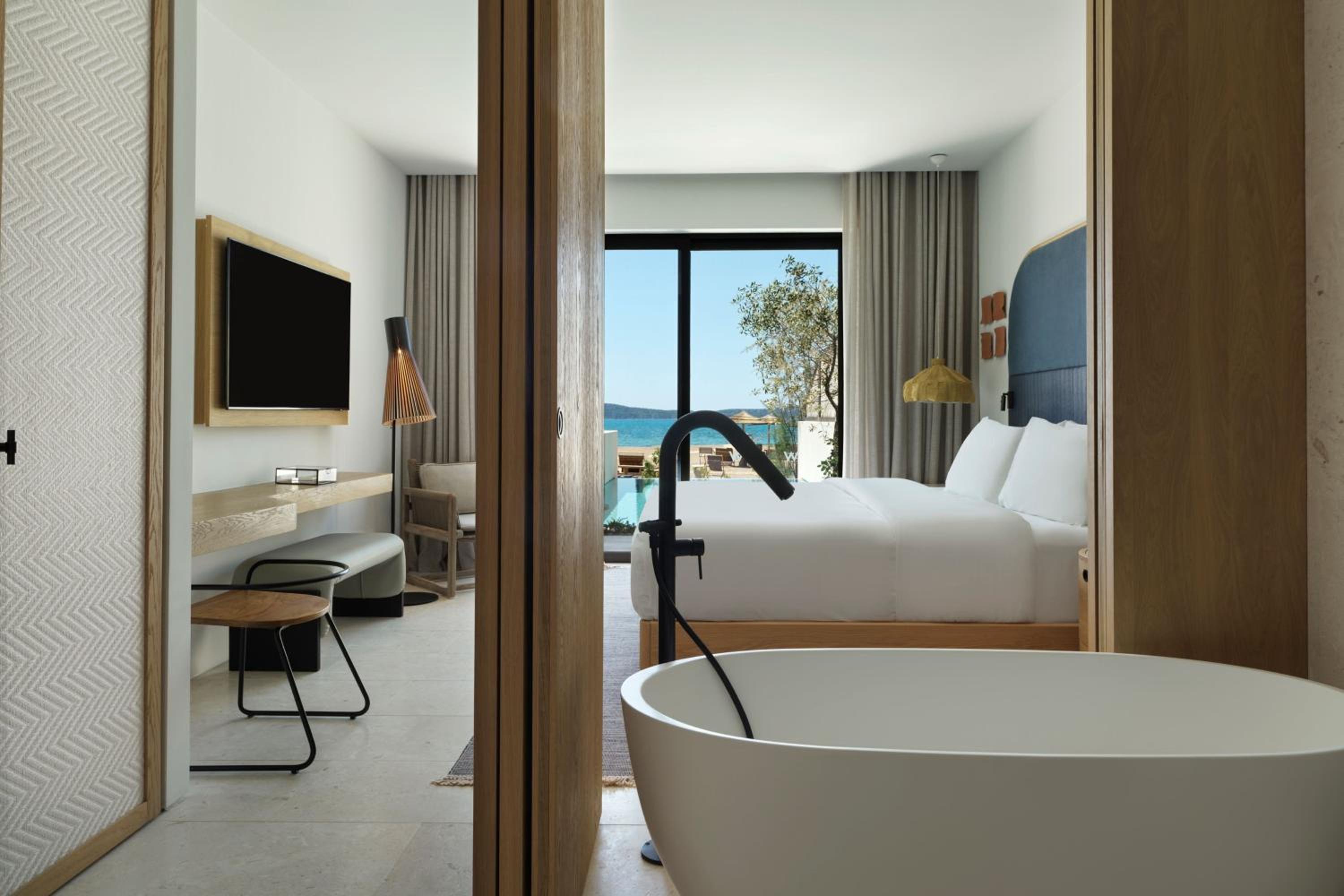 W Beachfront Infinity, 2 Bedroom Suite, Sea view, Terrace - Photo 5