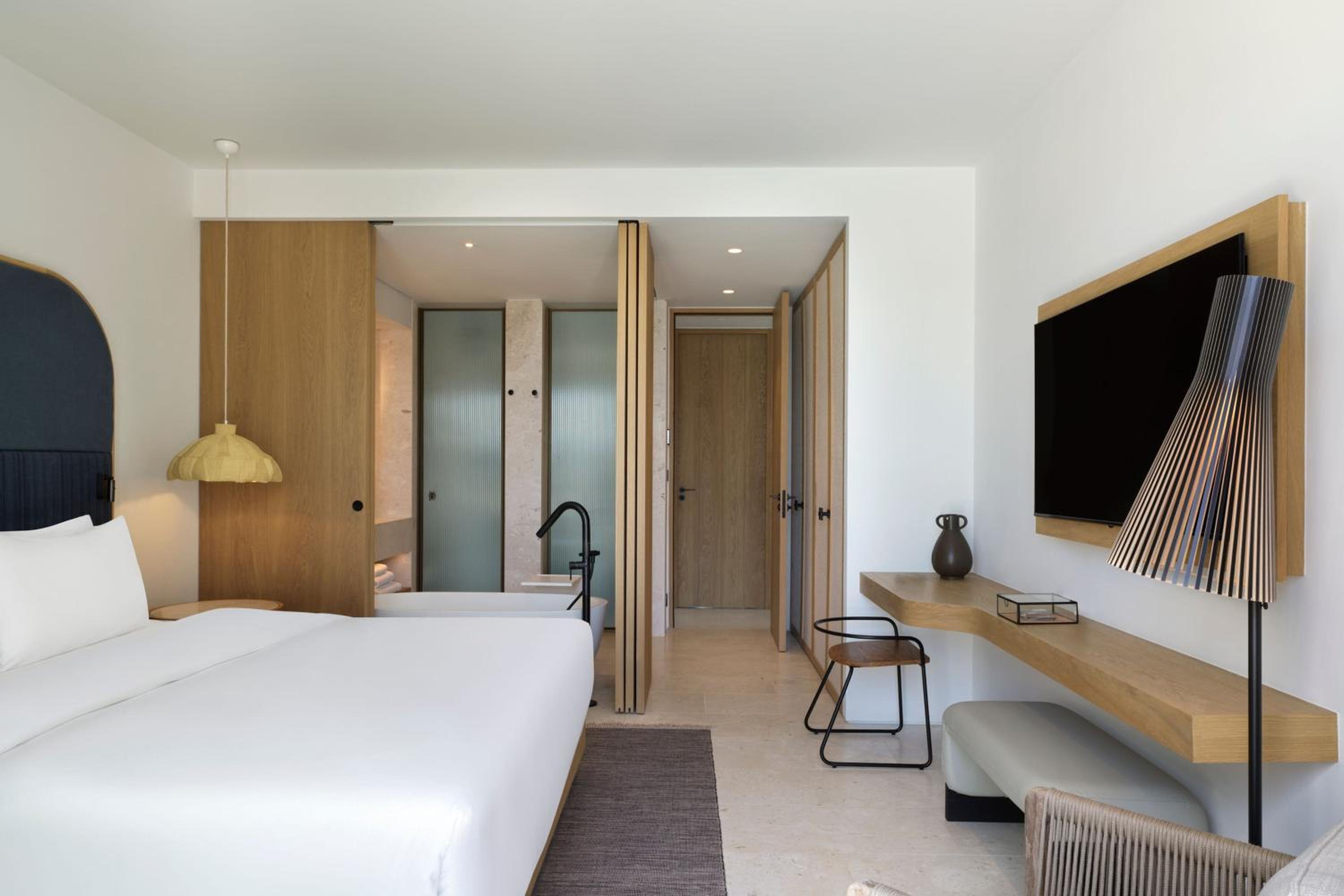 W Beachfront Infinity, 2 Bedroom Suite, Sea view, Terrace - Photo 8