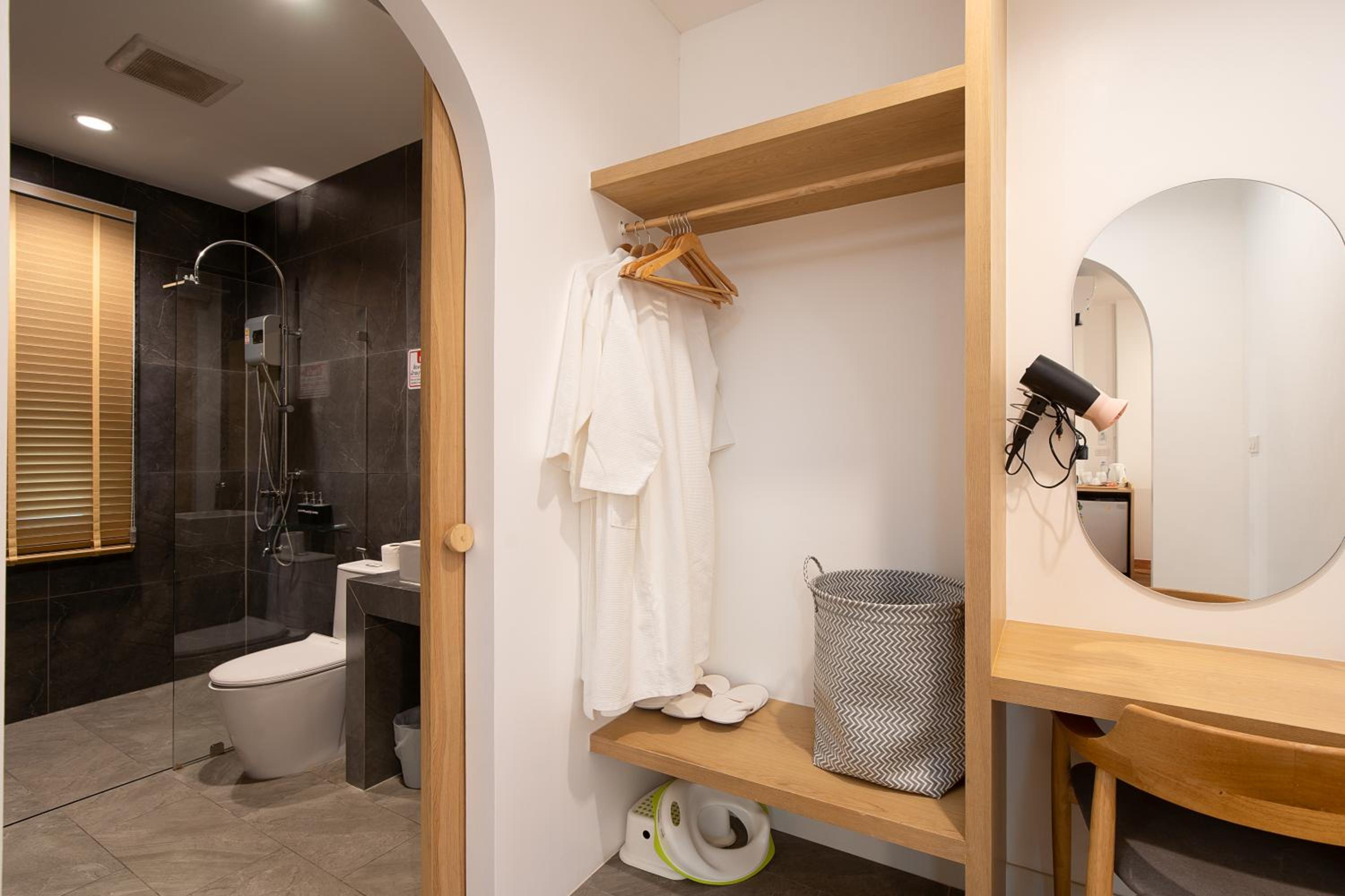 Family Suite - Photo 4