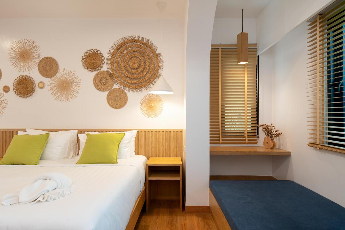 Deluxe King Room photo 3