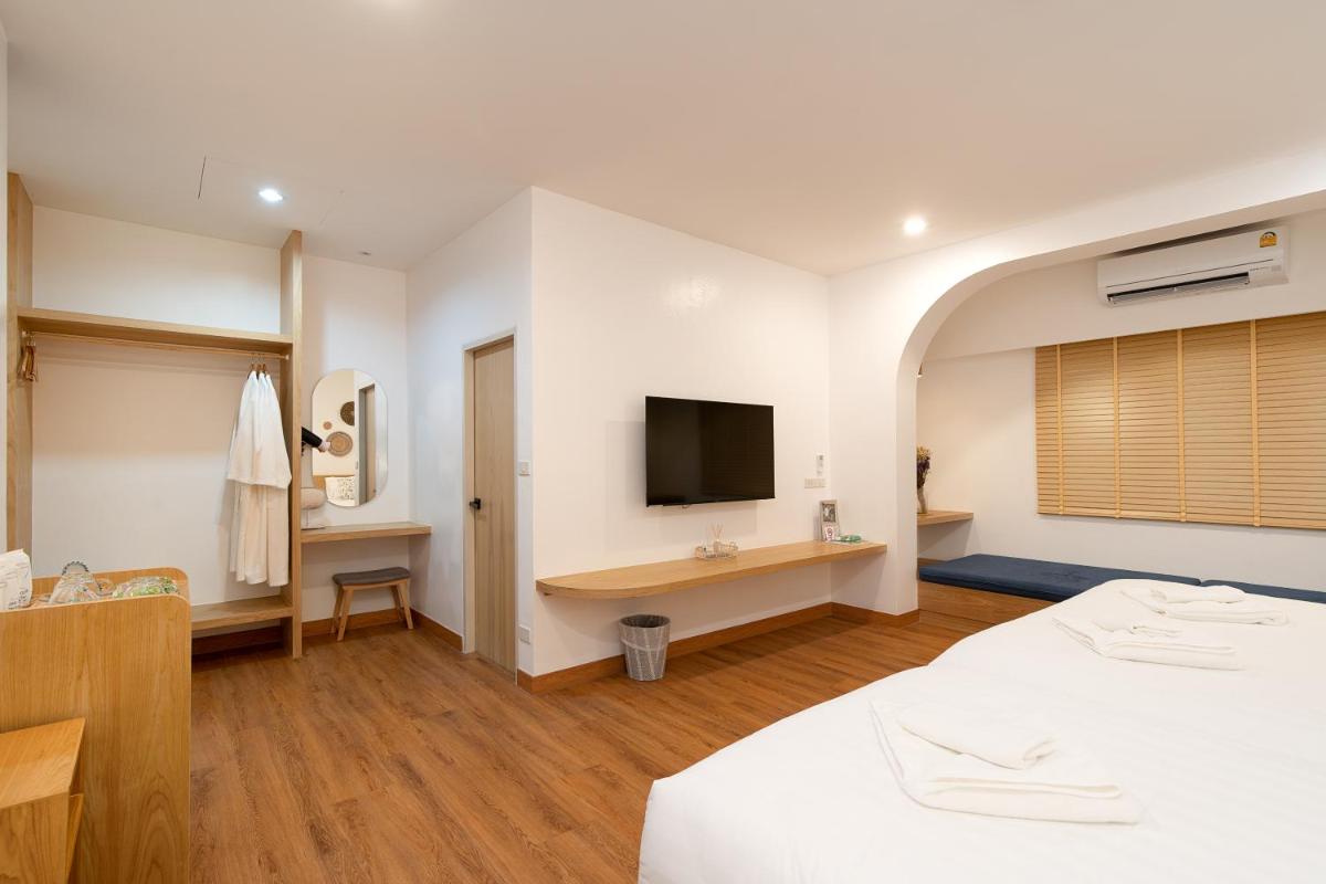 Budget Triple Room - Photo 1