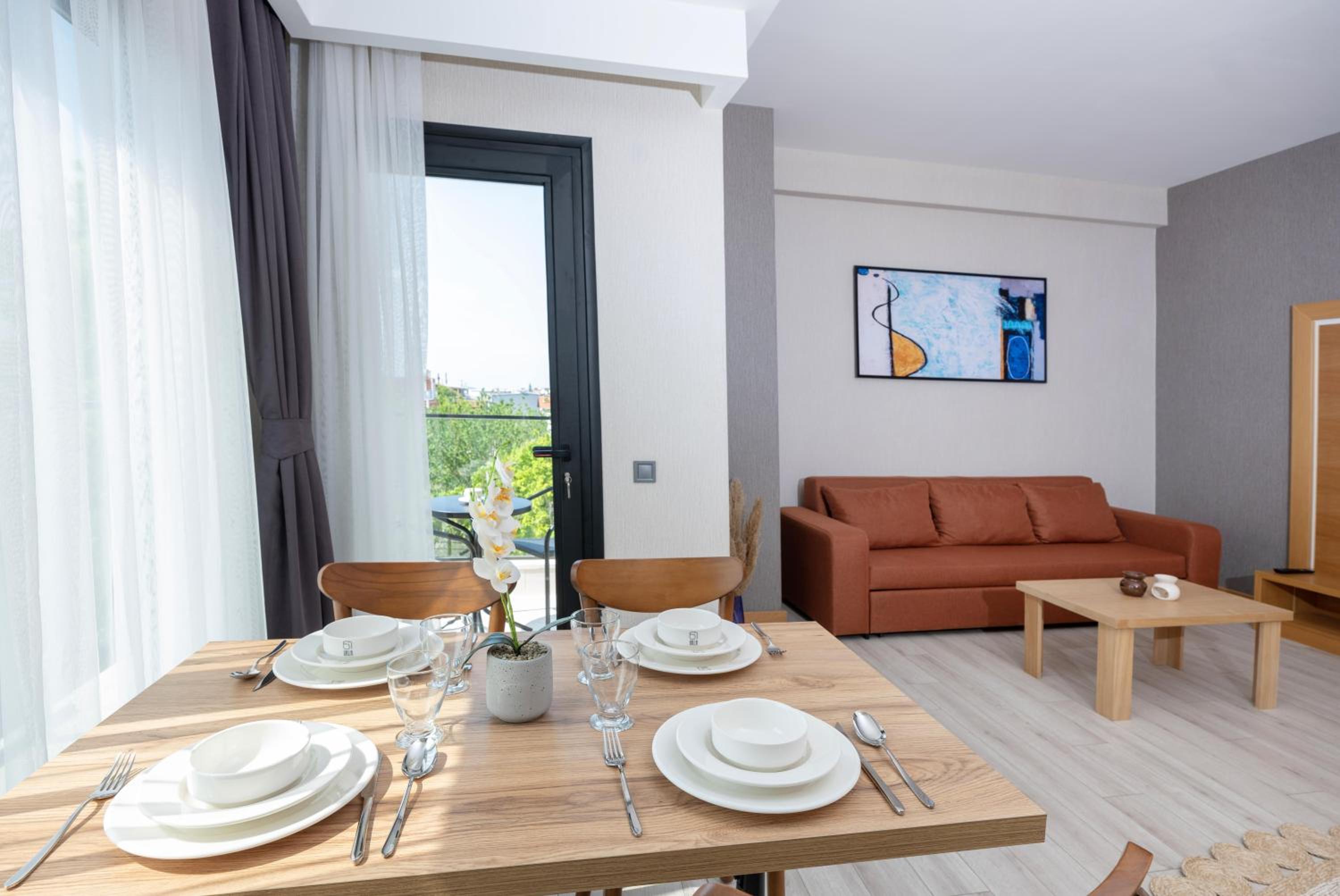 Suite with Balcony photo 3