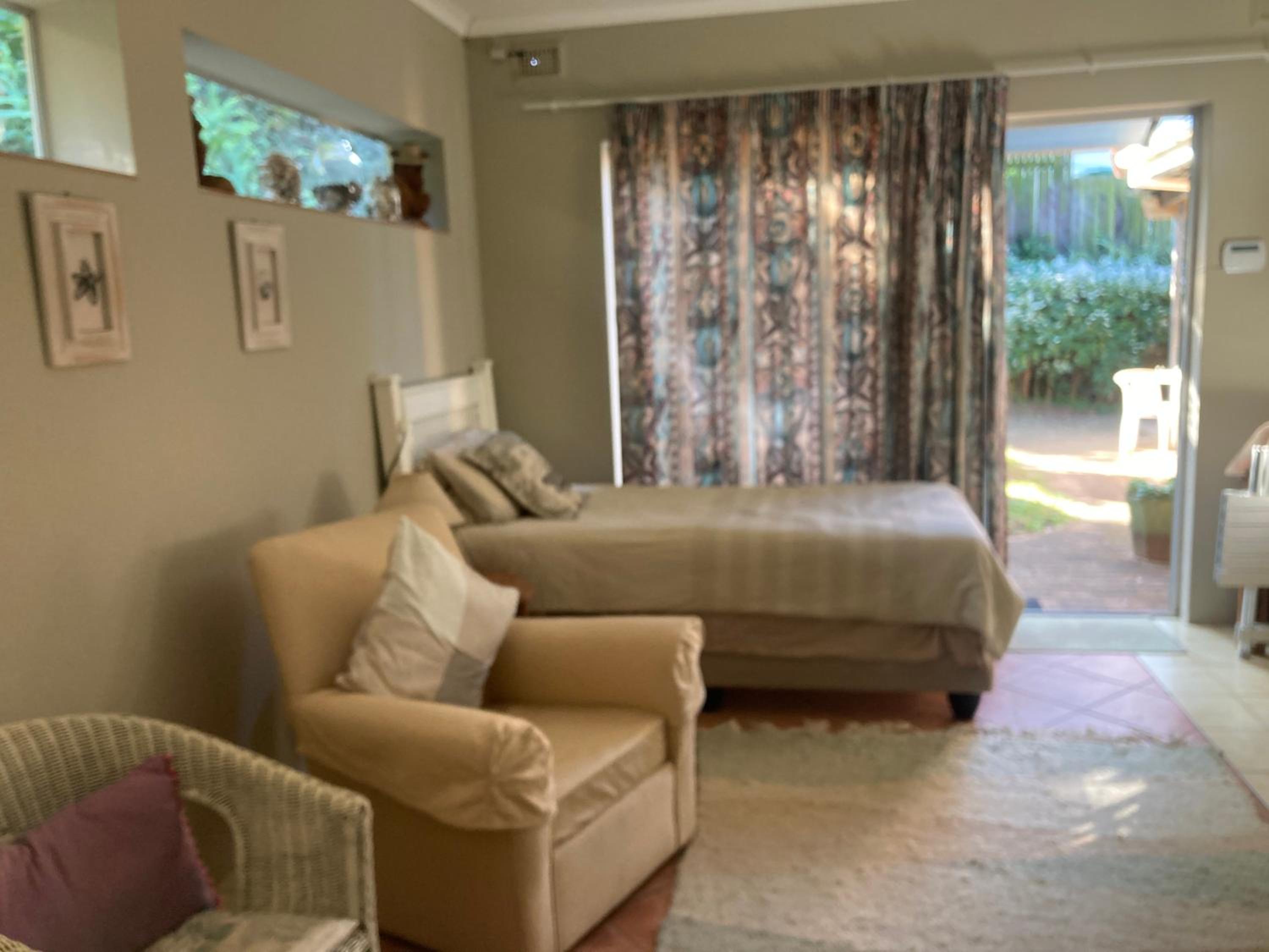 One-Bedroom Apartment - Photo 9