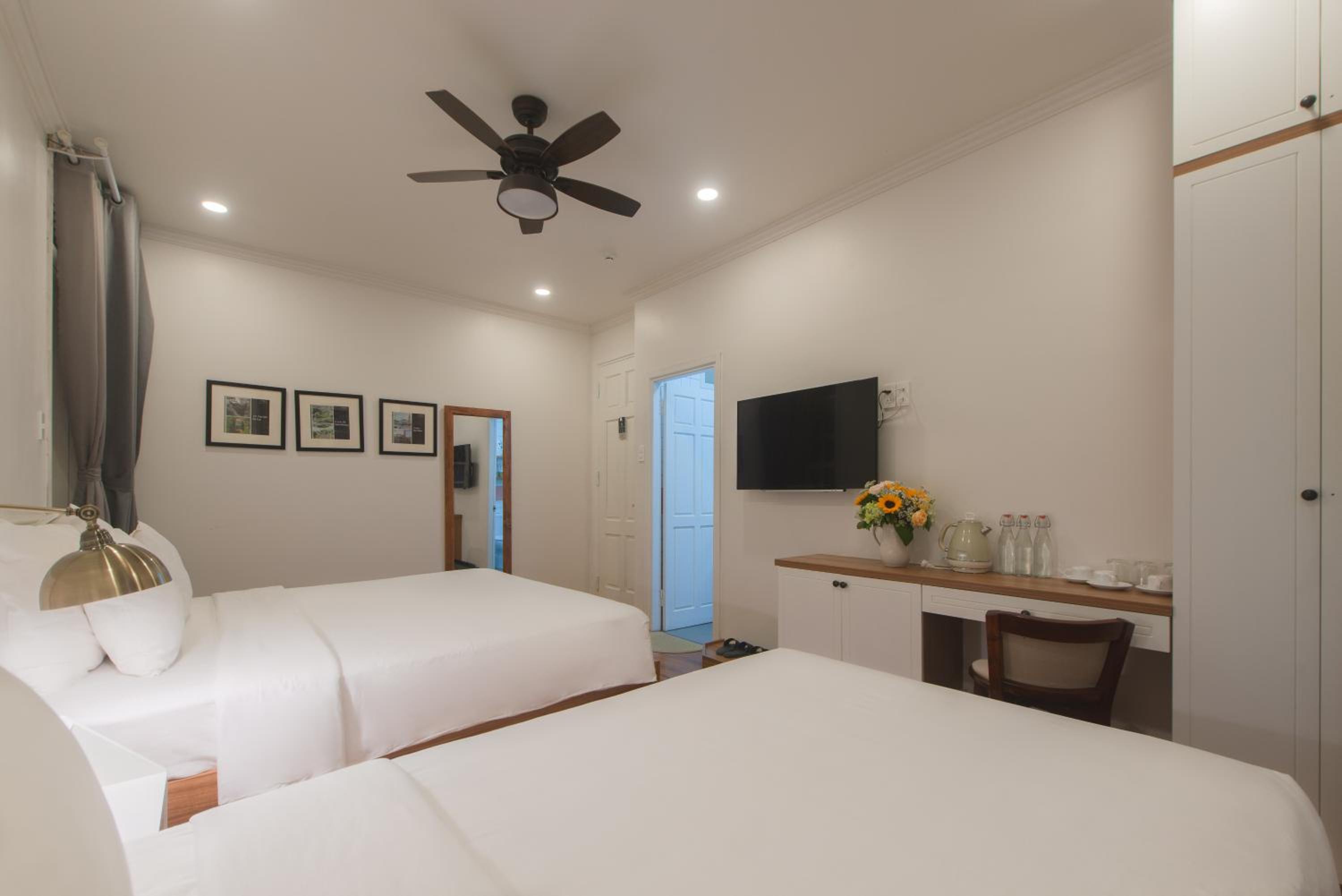 Deluxe Triple Room - Photo 12