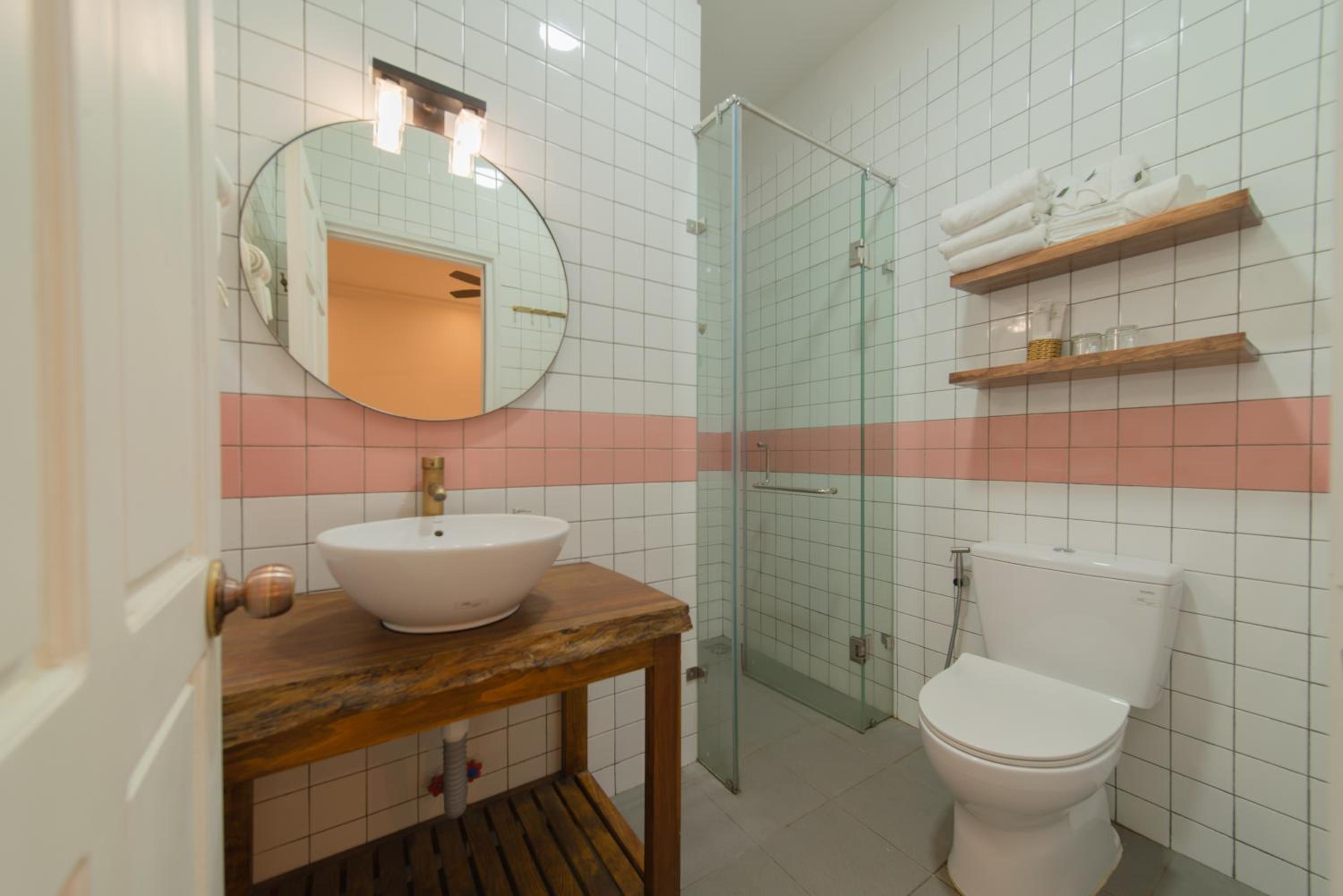 Deluxe Triple Room - Photo 25