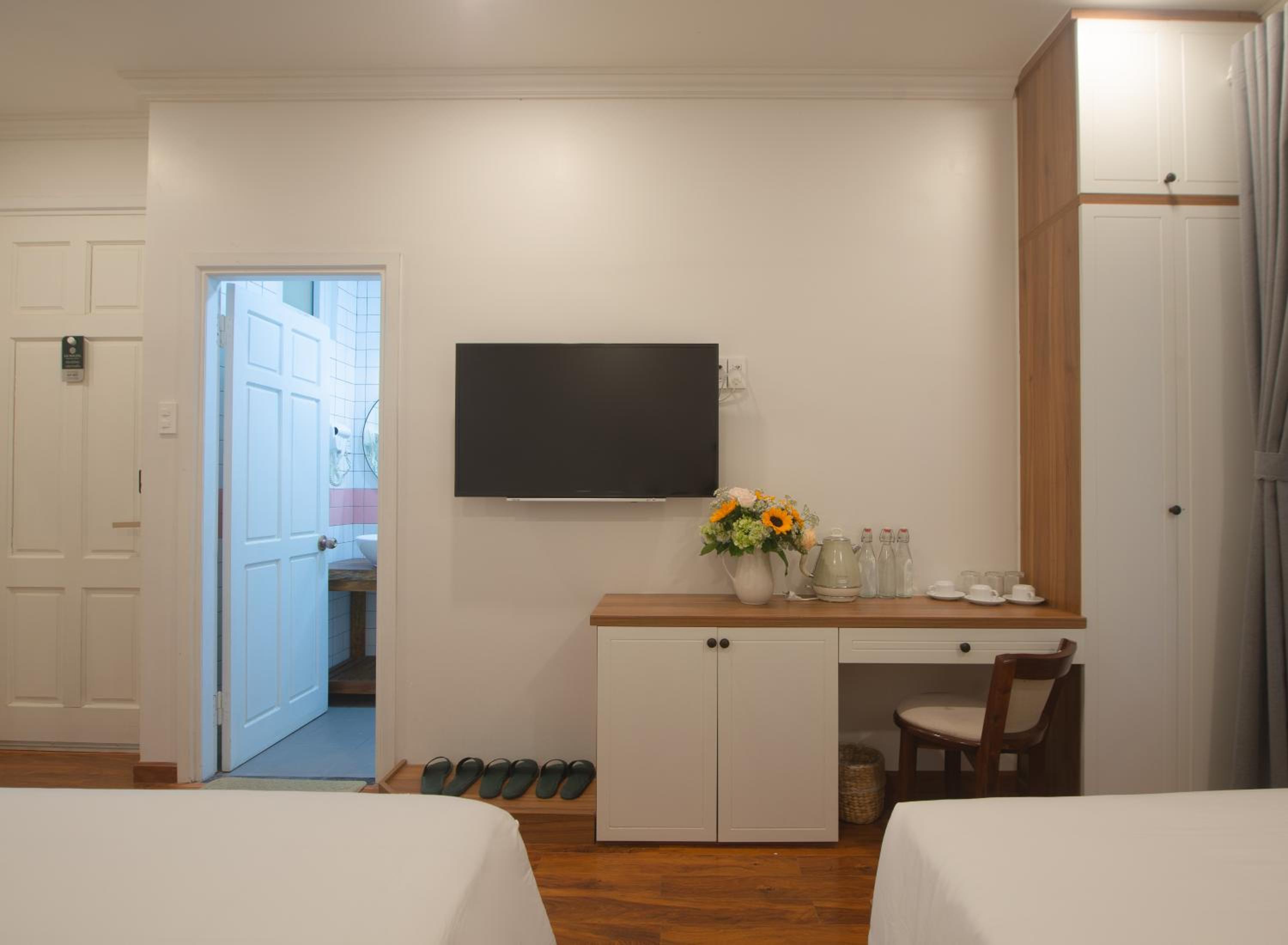 Deluxe Triple Room - Photo 17
