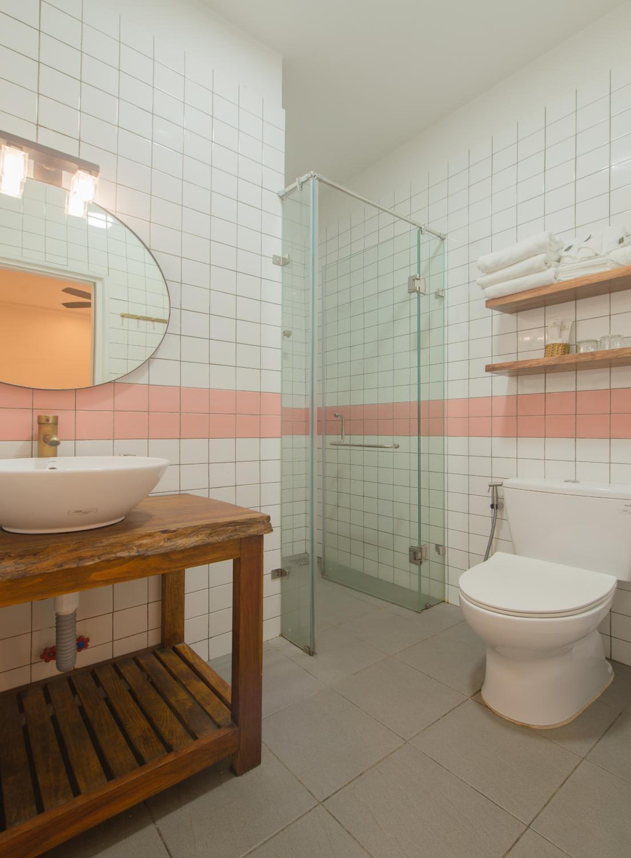 Deluxe Triple Room - Photo 9