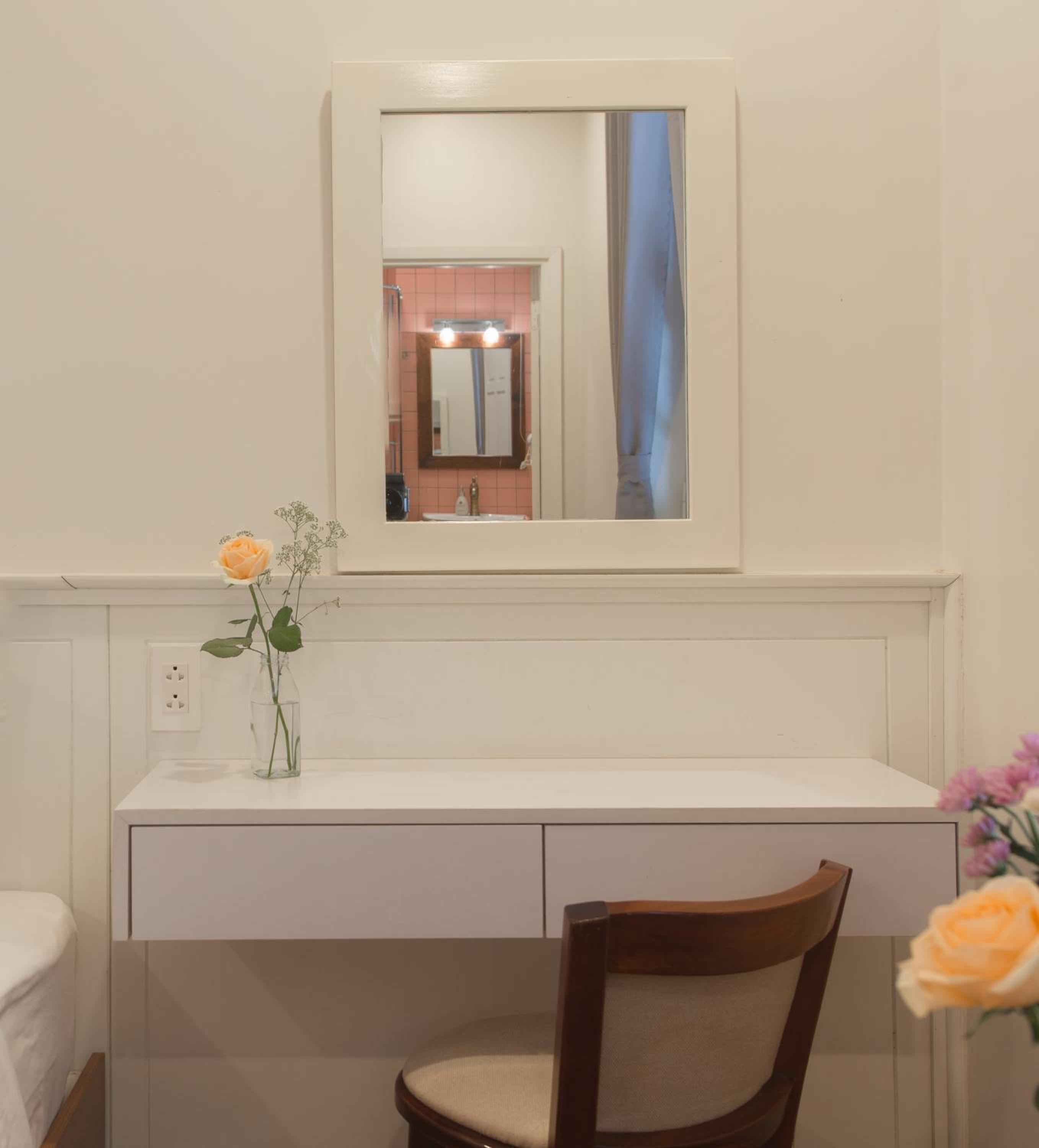 Standard Double Room - Photo 45