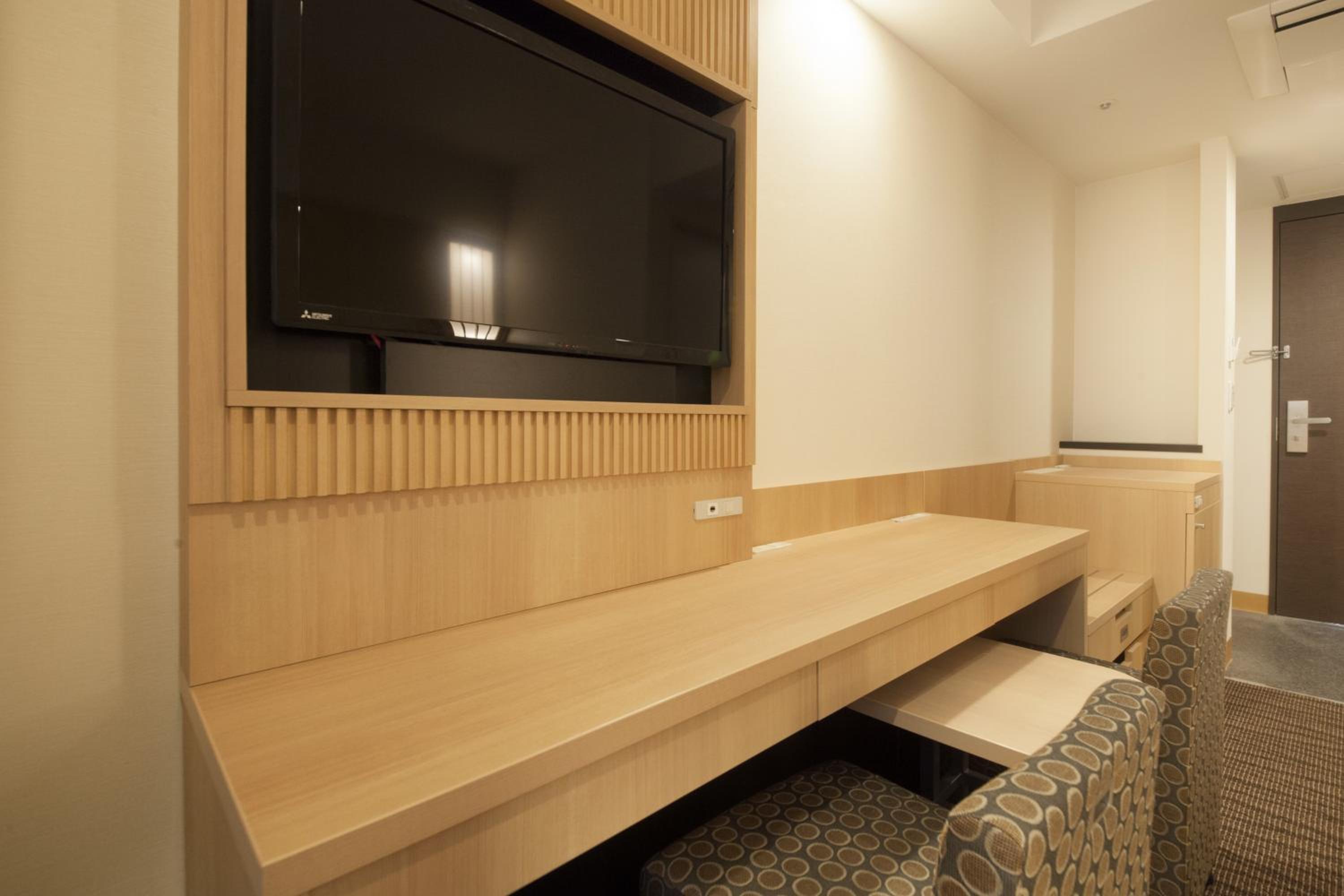 Standard Twin Room - Non-Smoking - Photo 1