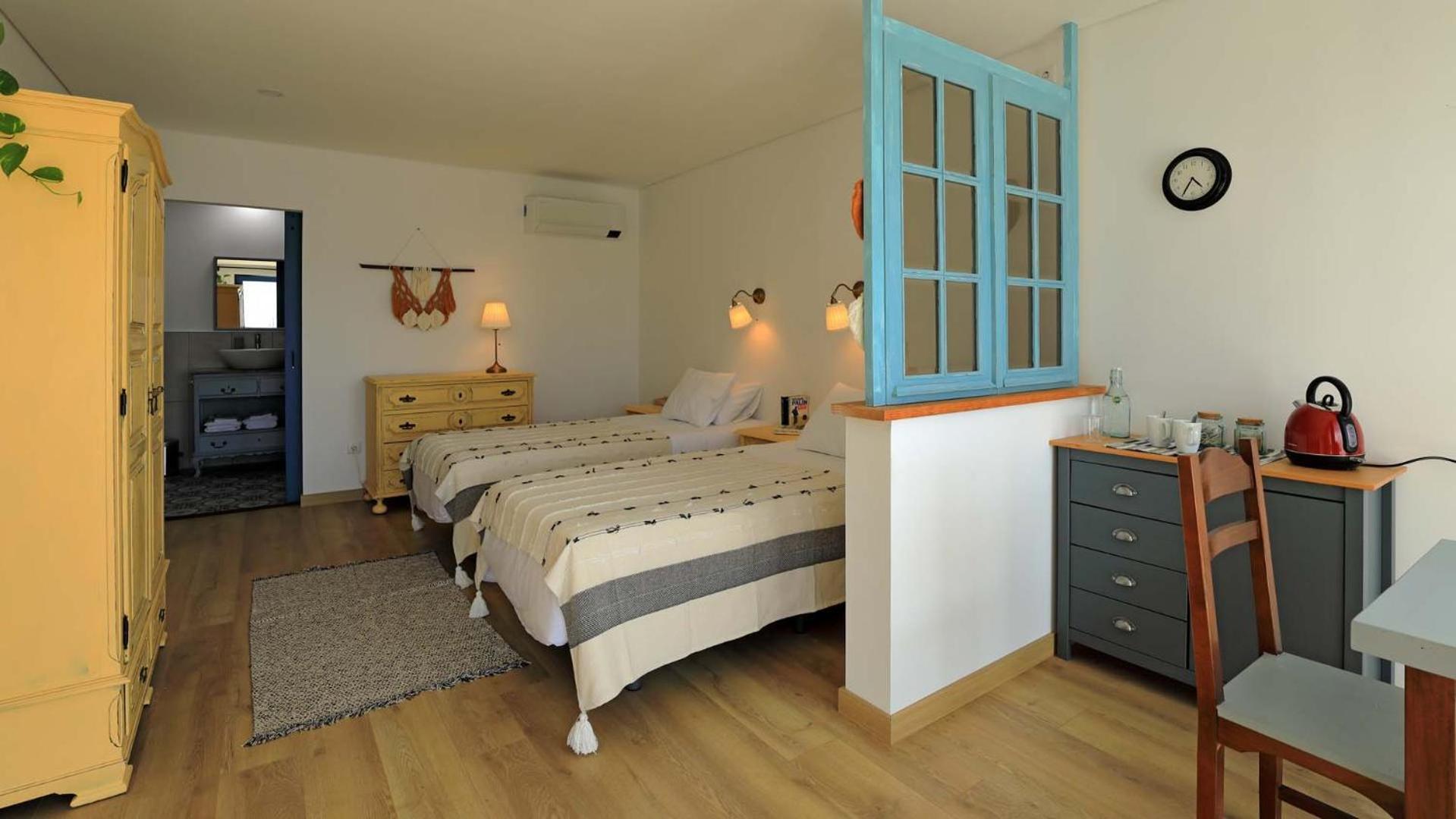 Deluxe Double or Twin Room with Mountain View photo 2
