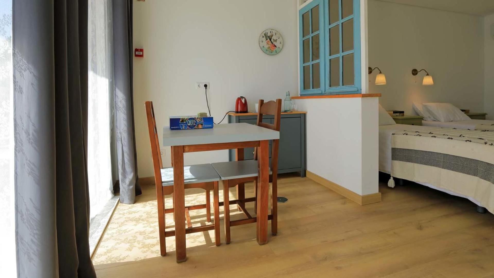 Deluxe Double or Twin Room with Mountain View photo 3