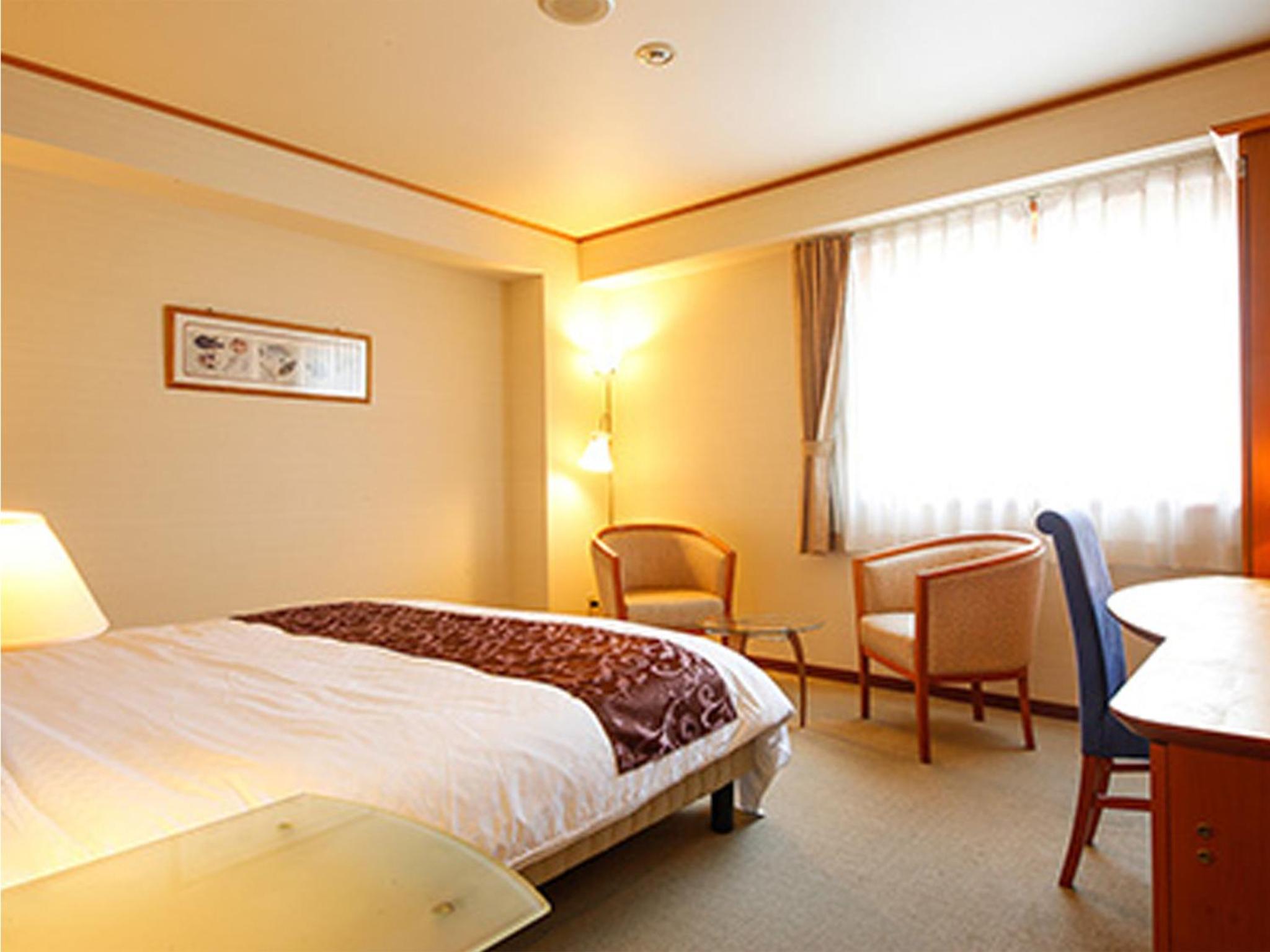 Double Room - Non-Smoking - Photo 1