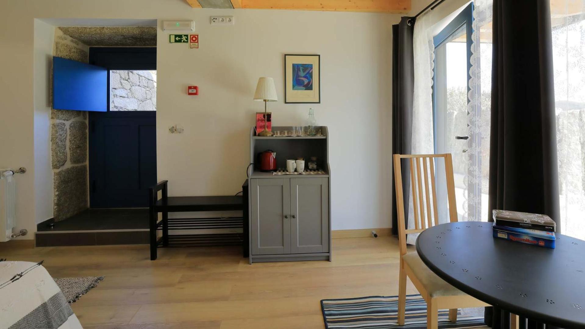Deluxe Double or Twin Room with Mountain View - Photo 5