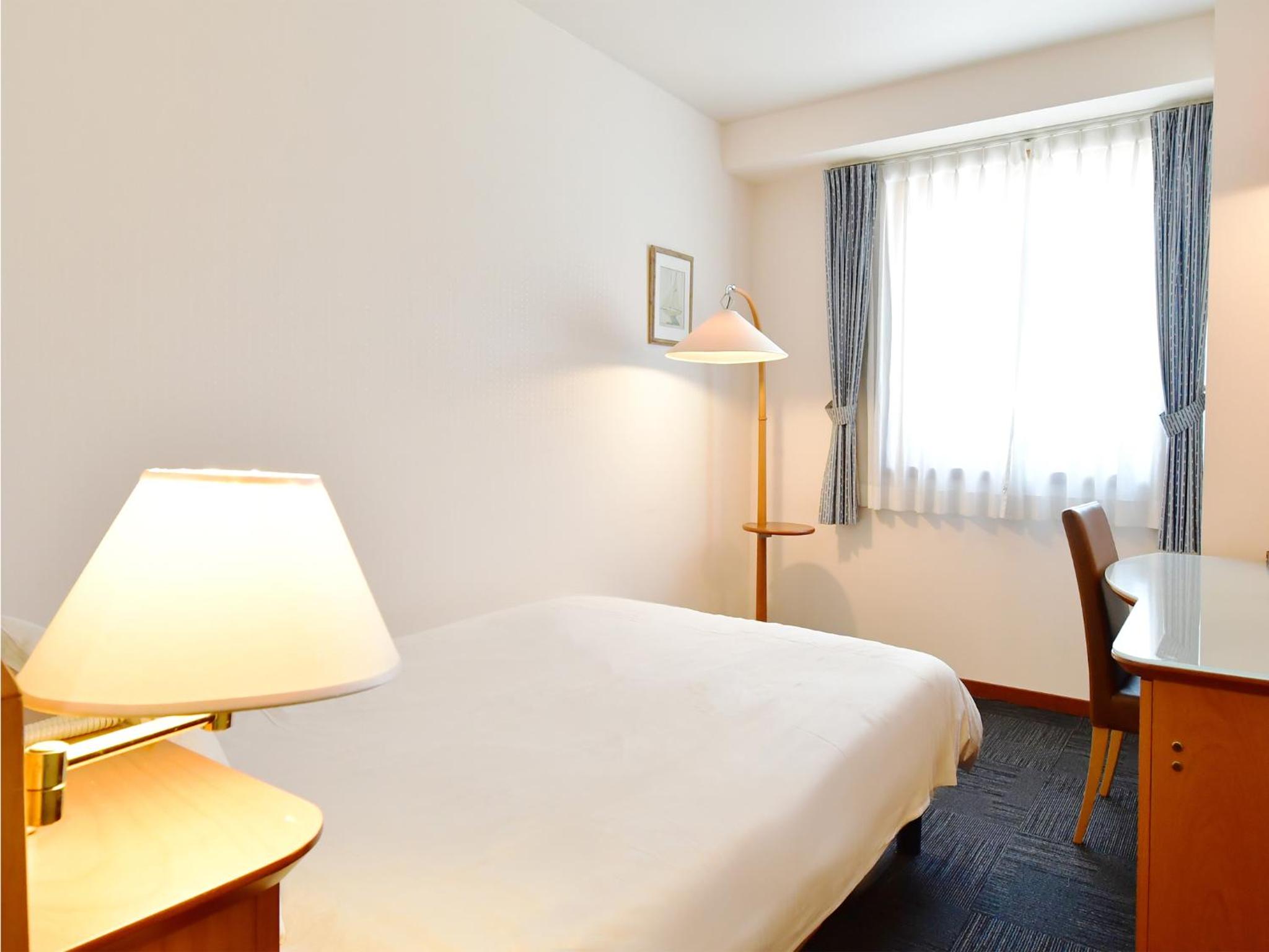 Single Room - Non-Smoking - Photo 2