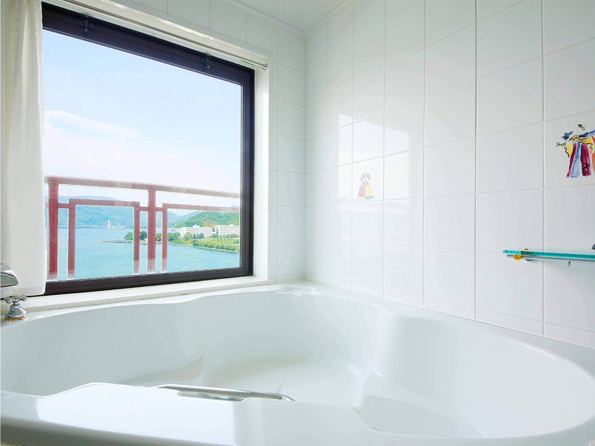 Junior Suite - Non-Smoking - Photo 6