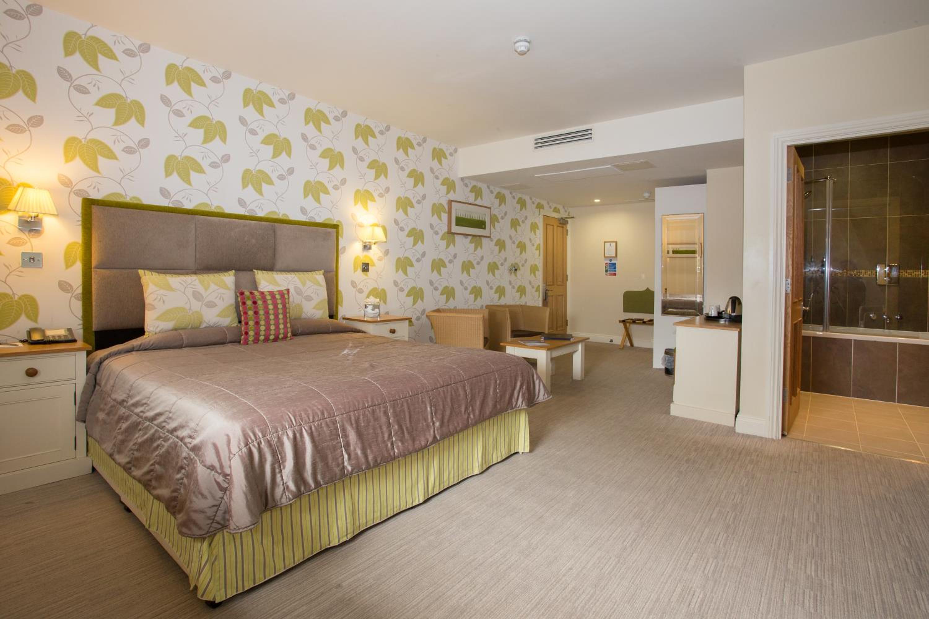 Executive Family Double Room - Photo 2