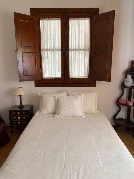 Casa de cuatro habitaciones