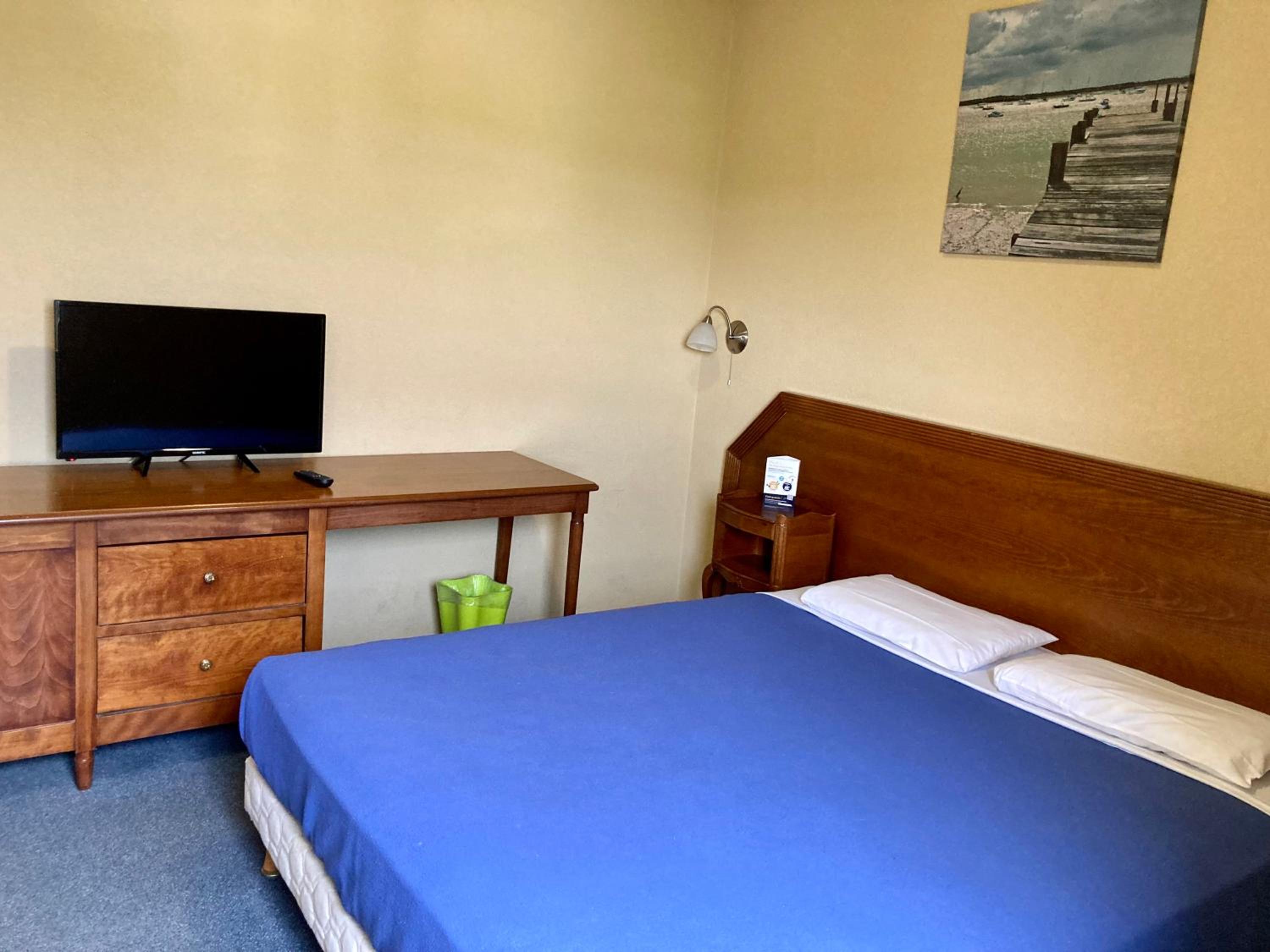 Double Room - Photo 1