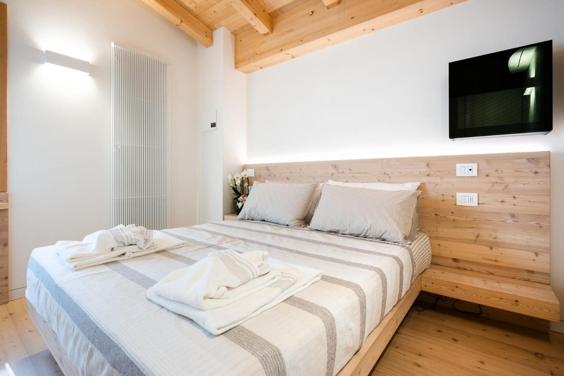 Double Room with Private Bathroom photo 1