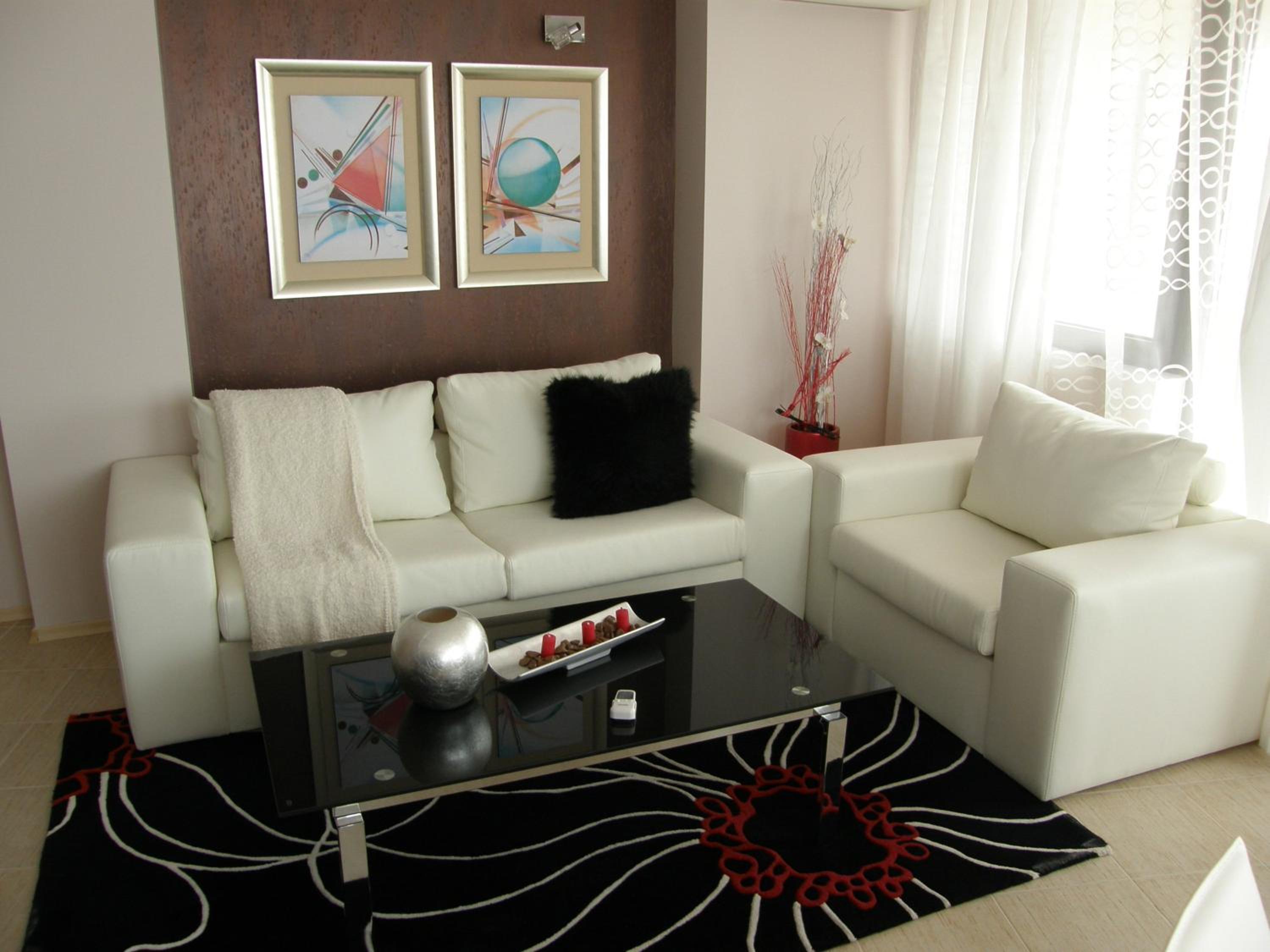 One-Bedroom Apartment (2 Adults + 2 Children) - Free Parking photo 1