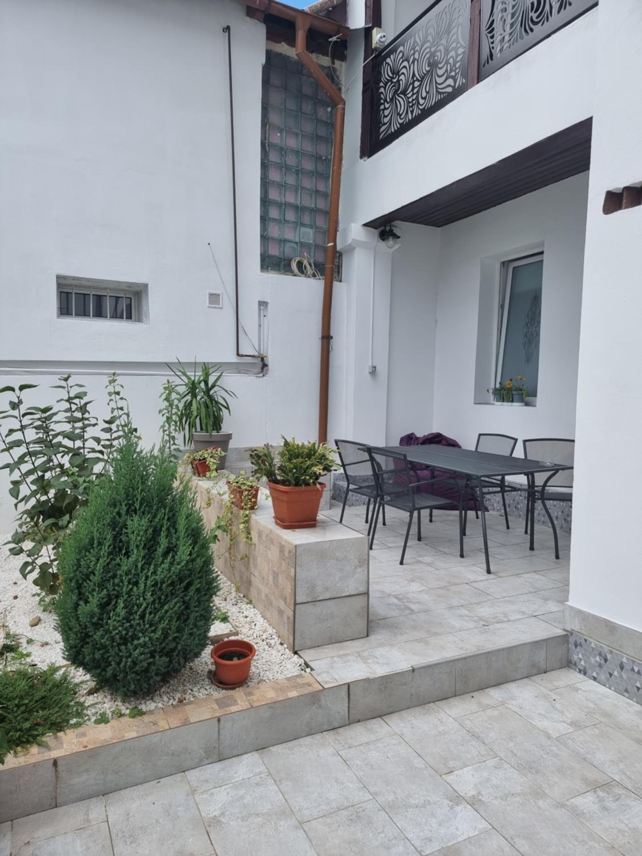 Two-Bedroom Apartment - Photo 18