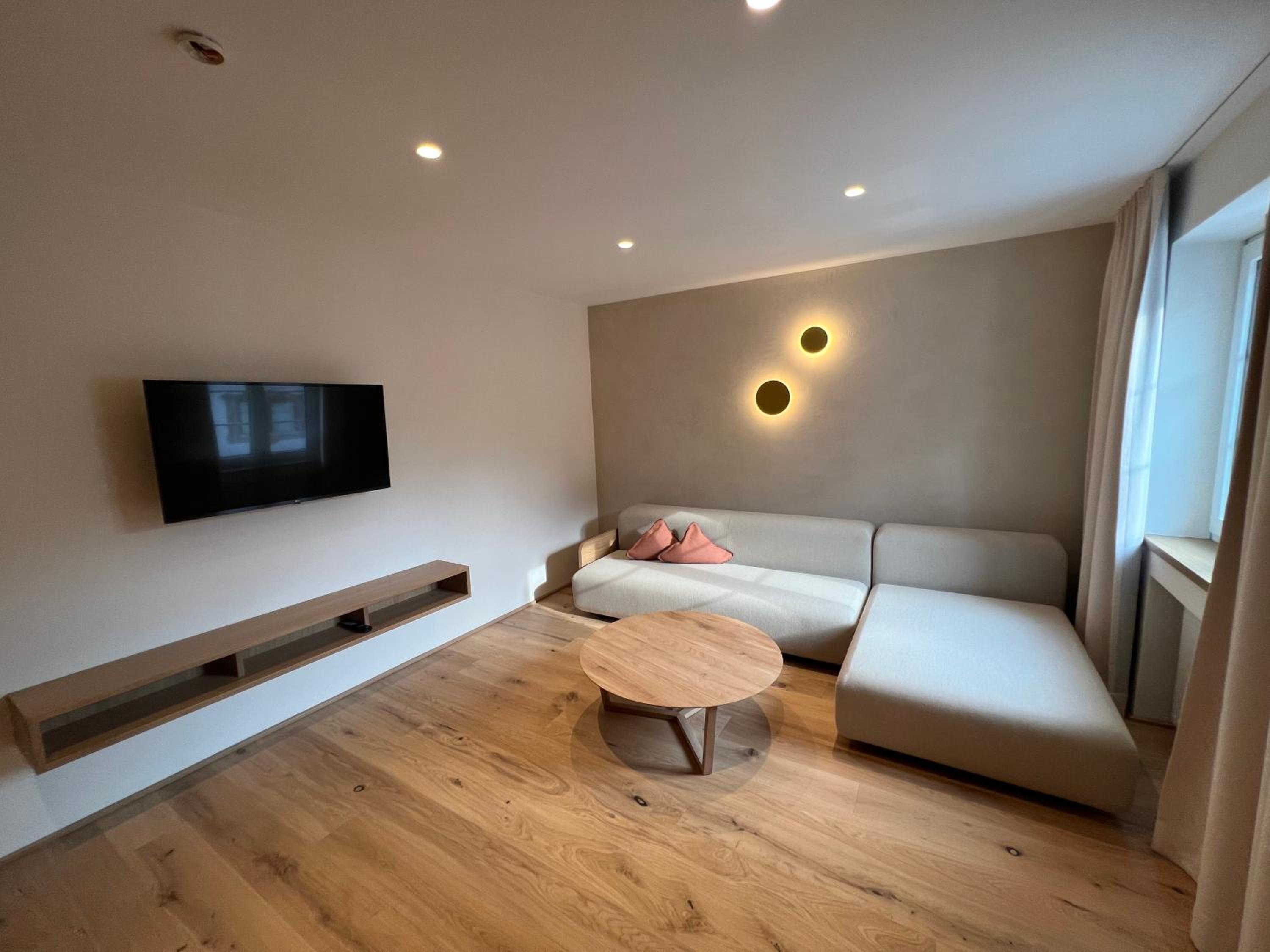 Deluxe Family Room - Photo 4