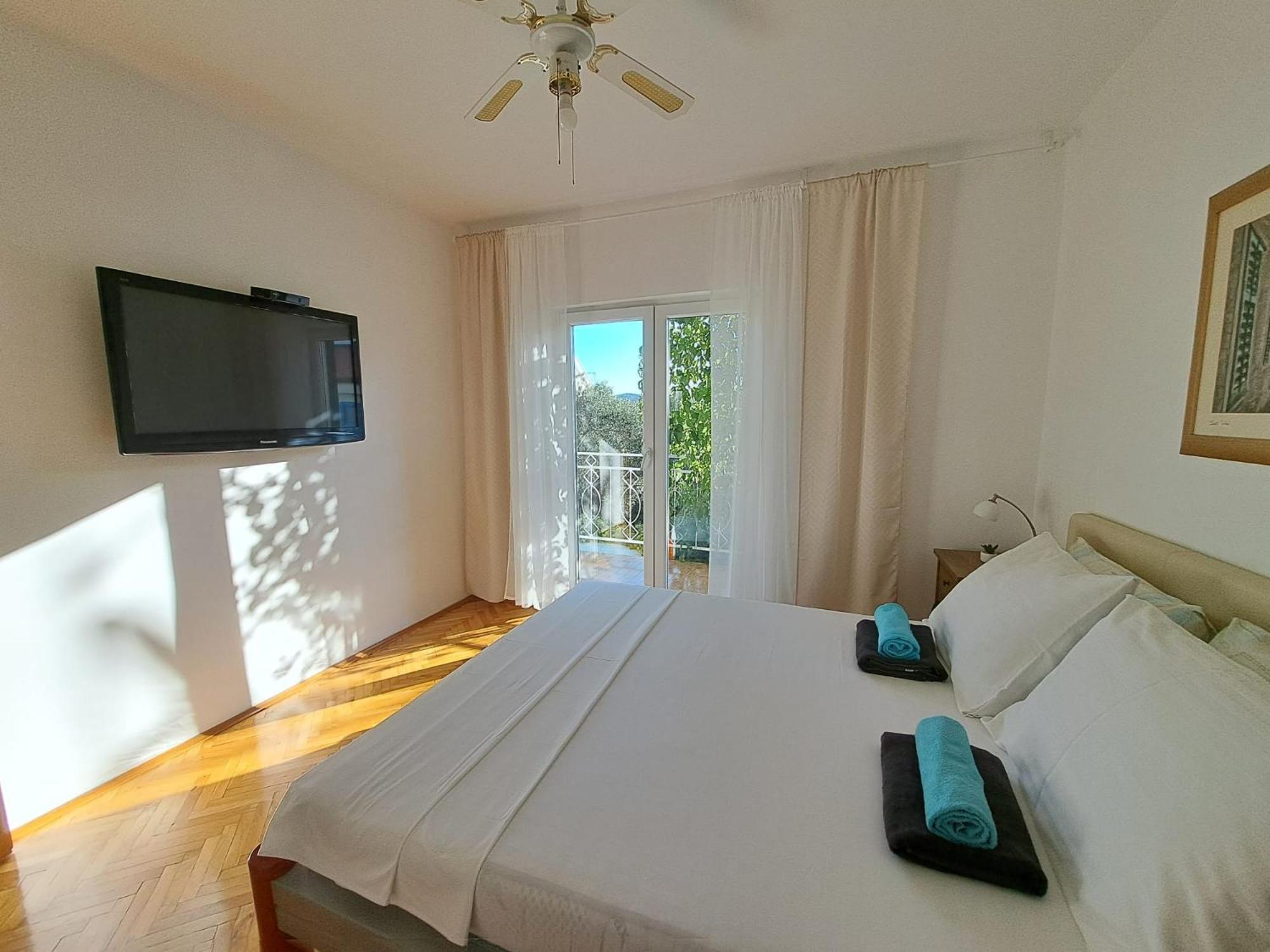 Apartment with Terrace